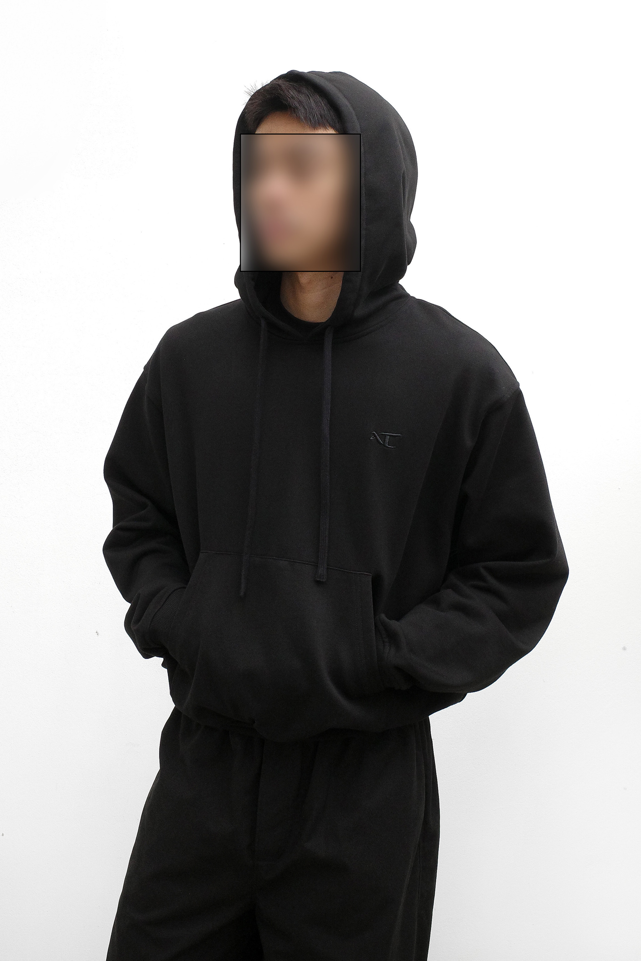 Anonymous Talking｜F25-LS06 – Logo Hoodie (Black)