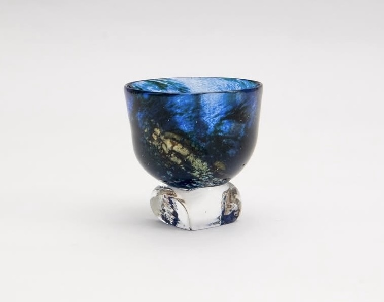 陳建志 Chien Chih Chen｜觀煙酒杯 藍