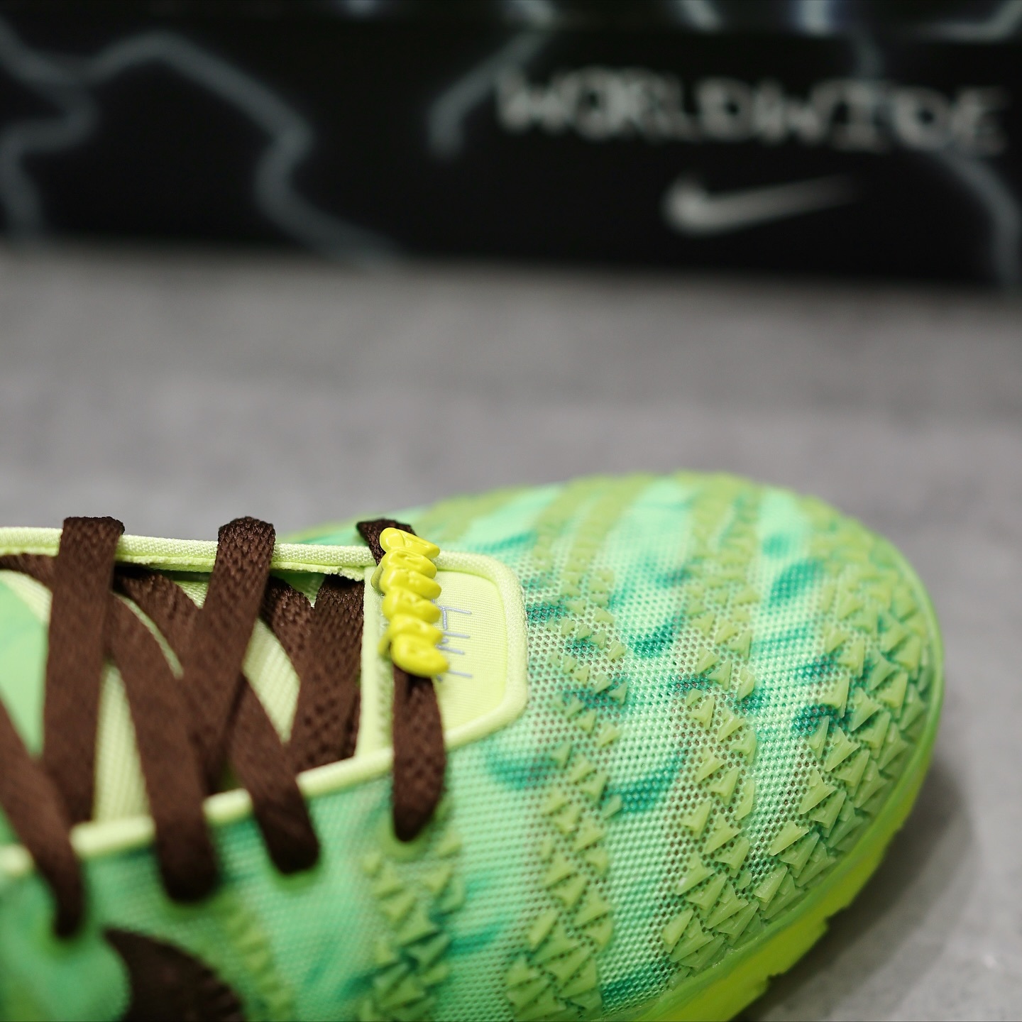 Nike Ja 3 ”Spooky Season“ 萬聖節限定青蜂俠 hv9924-700