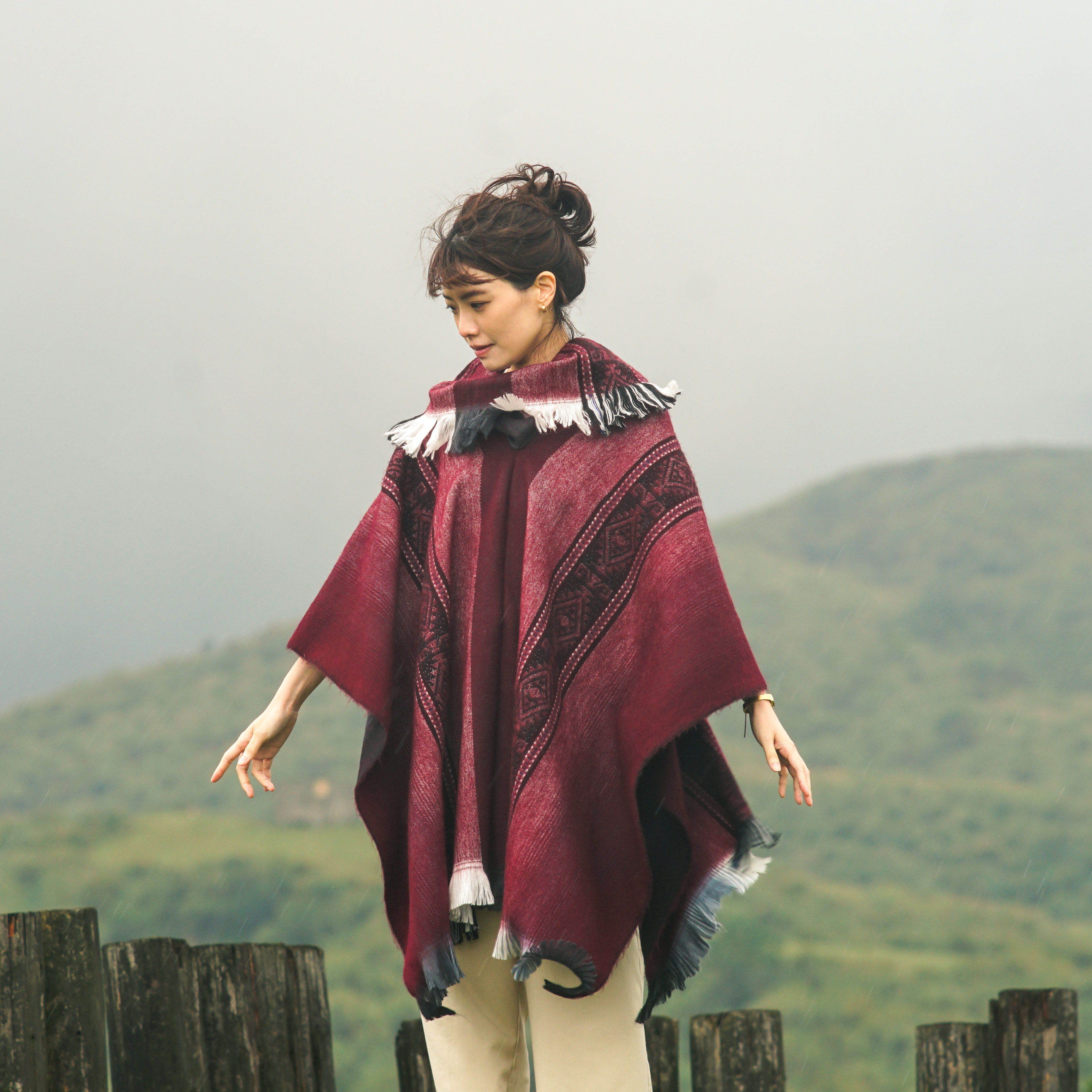 安地斯羊駝斗篷｜Baby alpaca – 印加晨曦｜厄瓜多