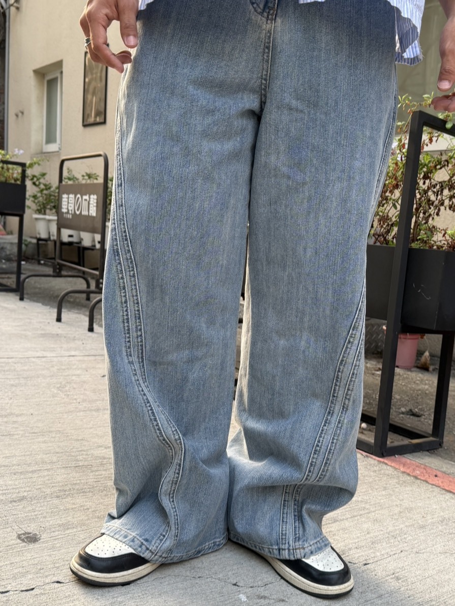 造型線條縫線牛仔褲