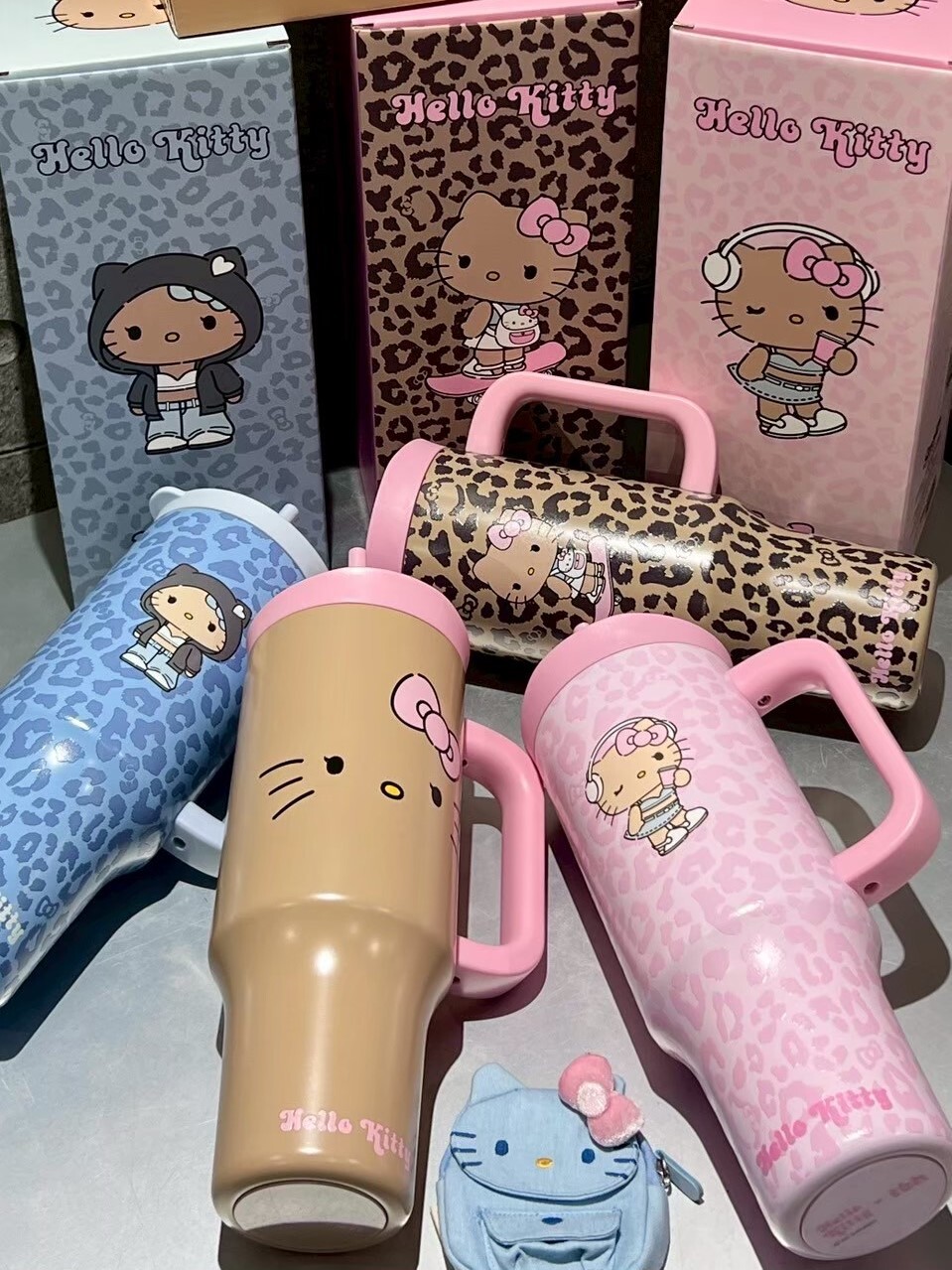 HELLO KITTY 巨無霸保溫吸管杯 冰霸杯 凱蒂貓