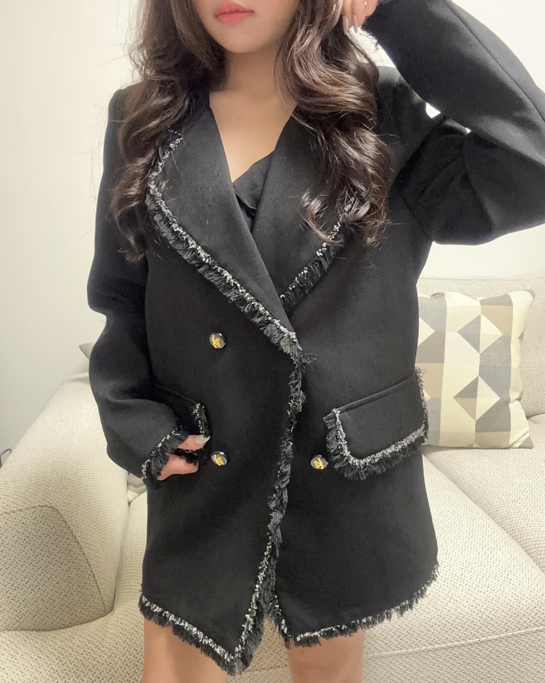 【簡約氣質的滾邊流蘇西裝外套】（現貨）