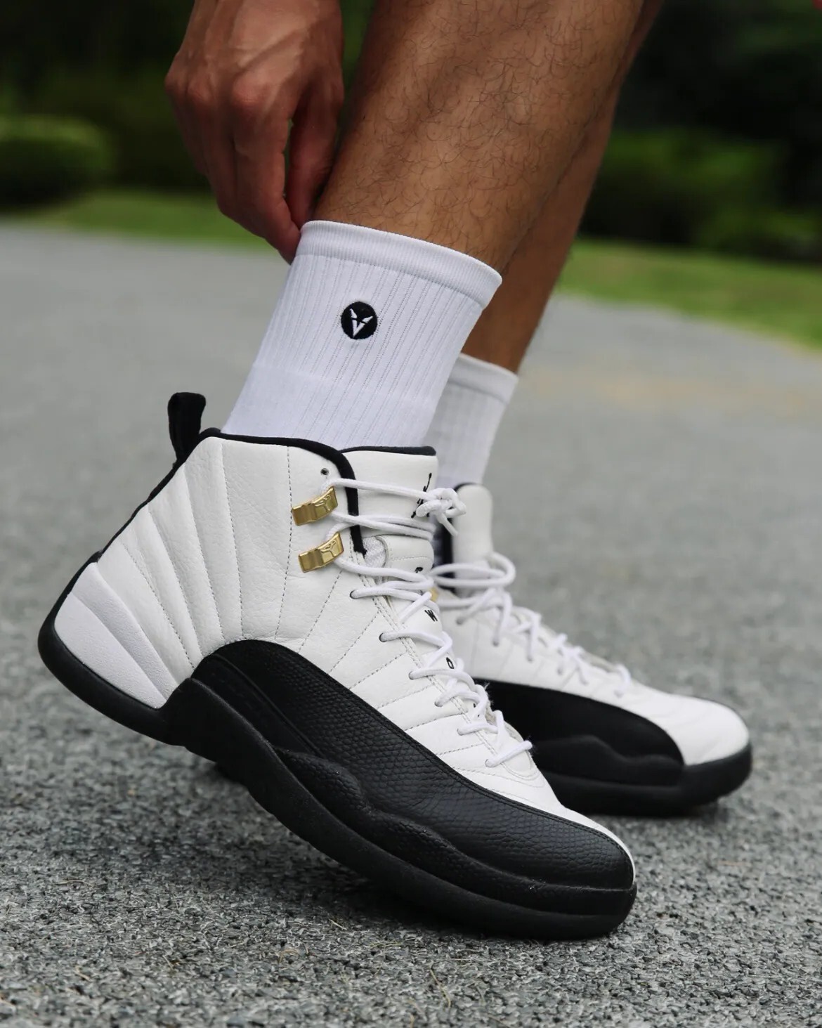 iSNEAKERS｜Air Jordan 12 "Taxi" 黑白 CT8013-117