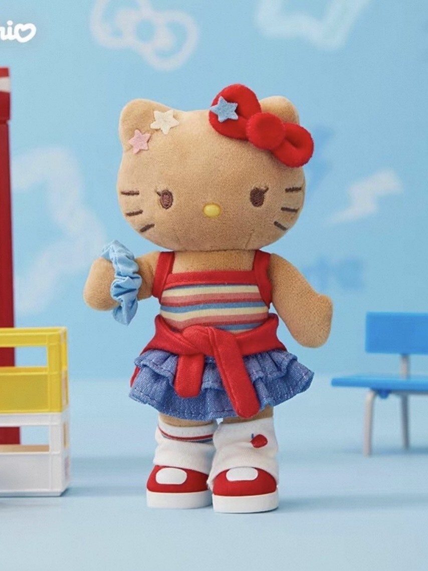 Sanrio Hello Kitty's Day Series Charm Doll