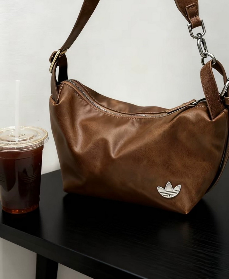 【預訂】ADIDAS PU BELTED SHOULDER BAG 腋下包