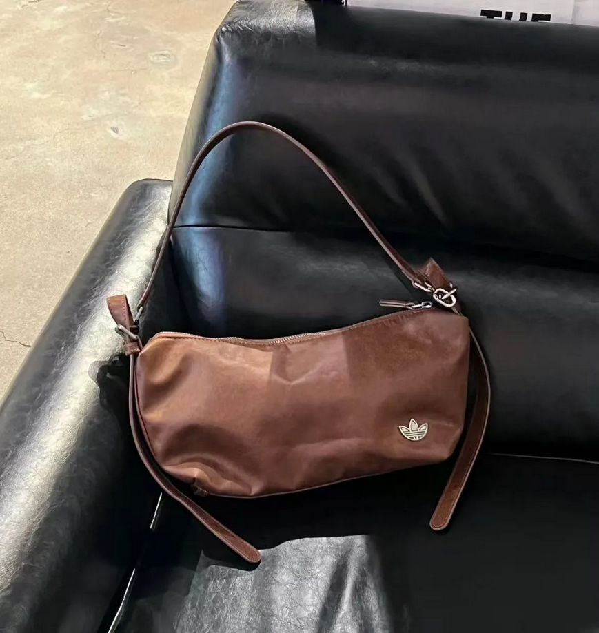 【預訂】ADIDAS PU BELTED SHOULDER BAG 腋下包