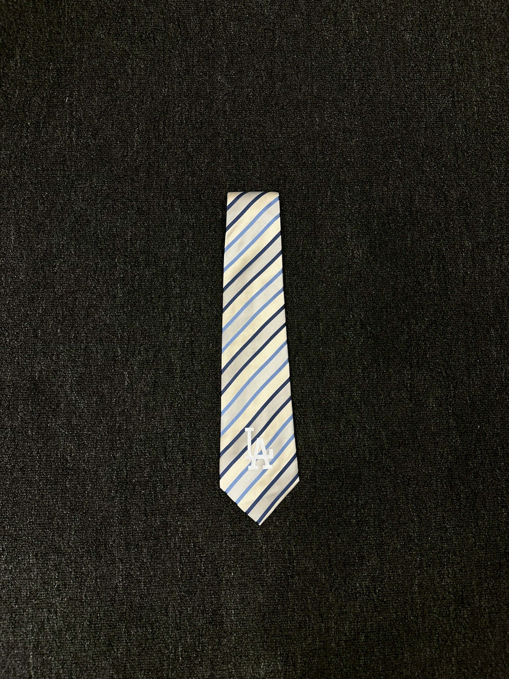 <穿搭必備單品!> Avantgarde Research Custom Tie 復古 領帶 377