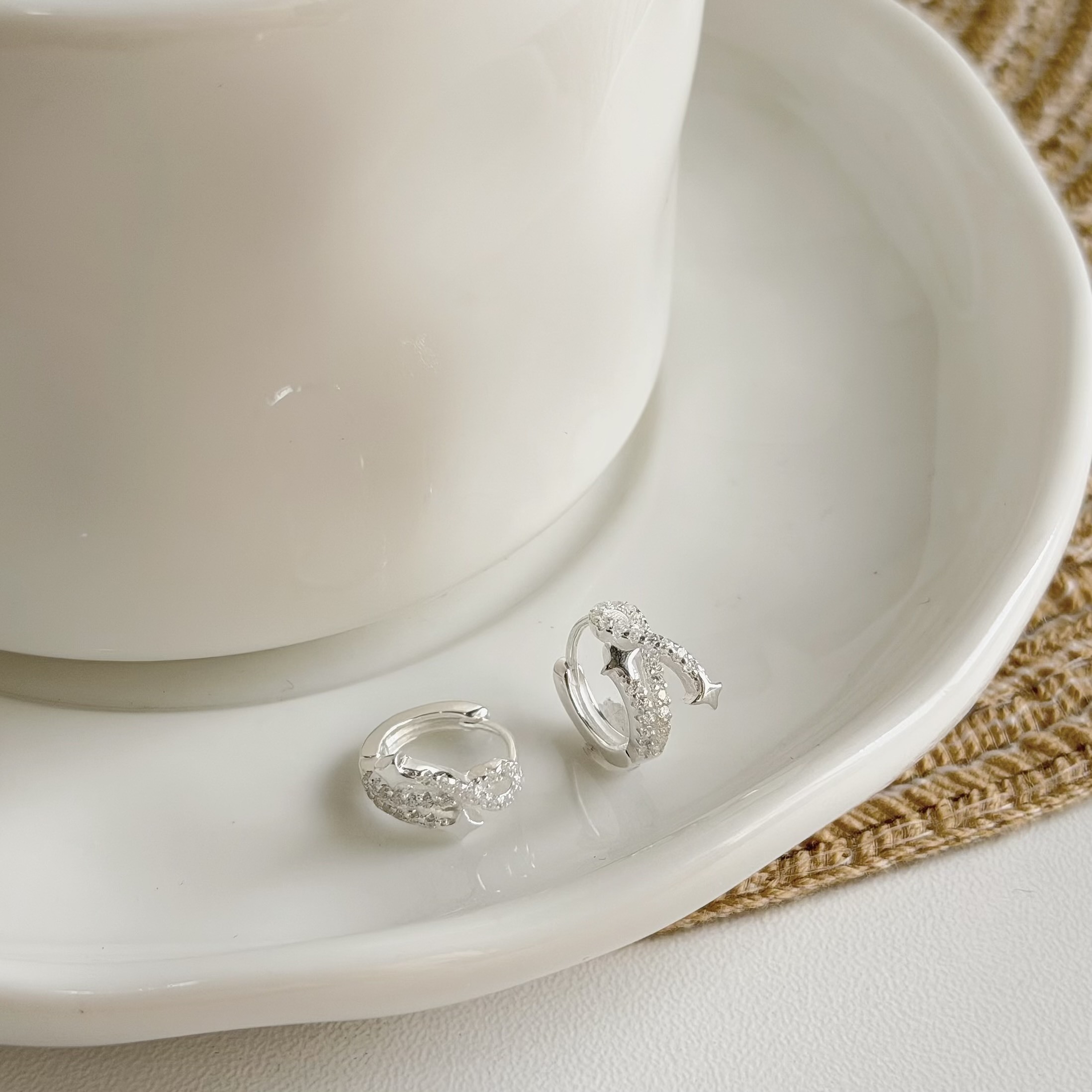 Y363星芒排鑽交叉純銀易扣