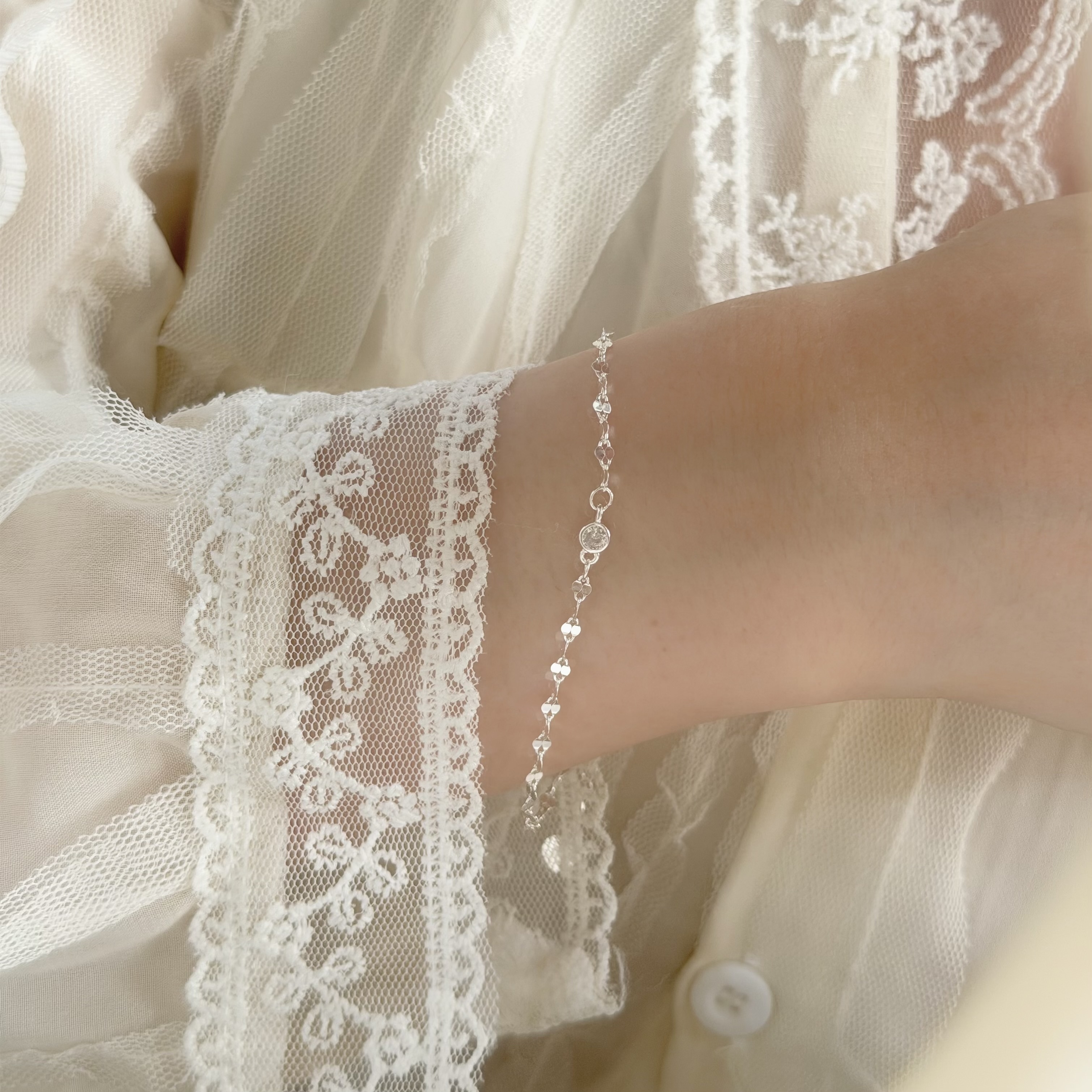 Y168單鑽嘴唇鏈純銀手鍊