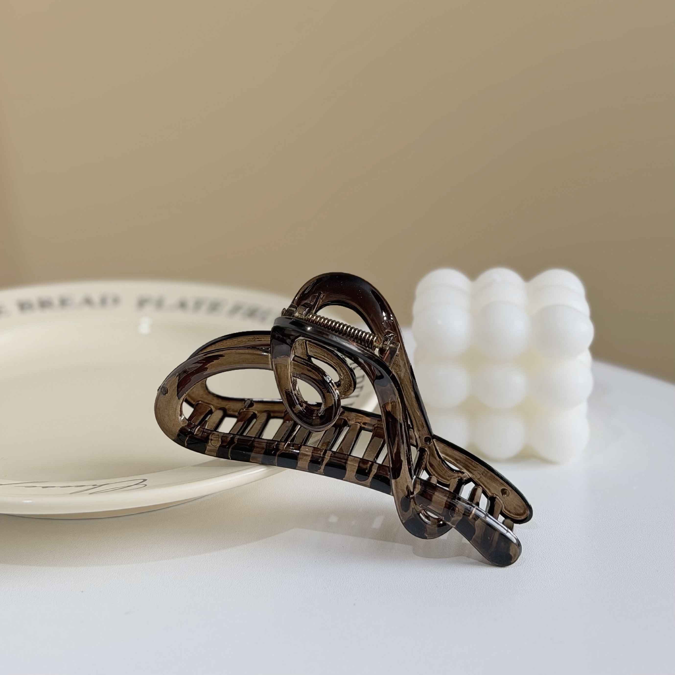 Z373素面交叉愛心鯊魚夾