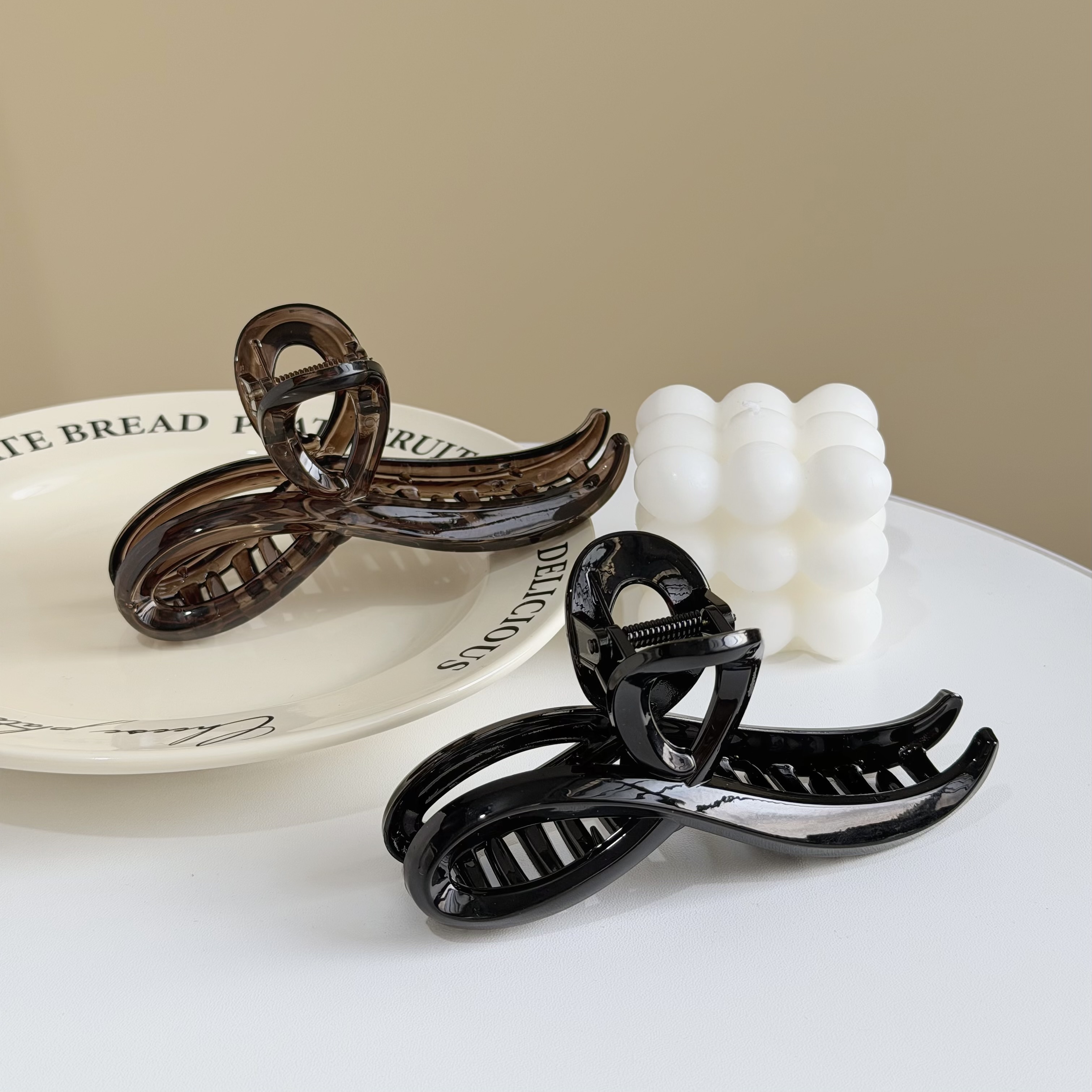 Z371 13公分大款字母鯊魚夾