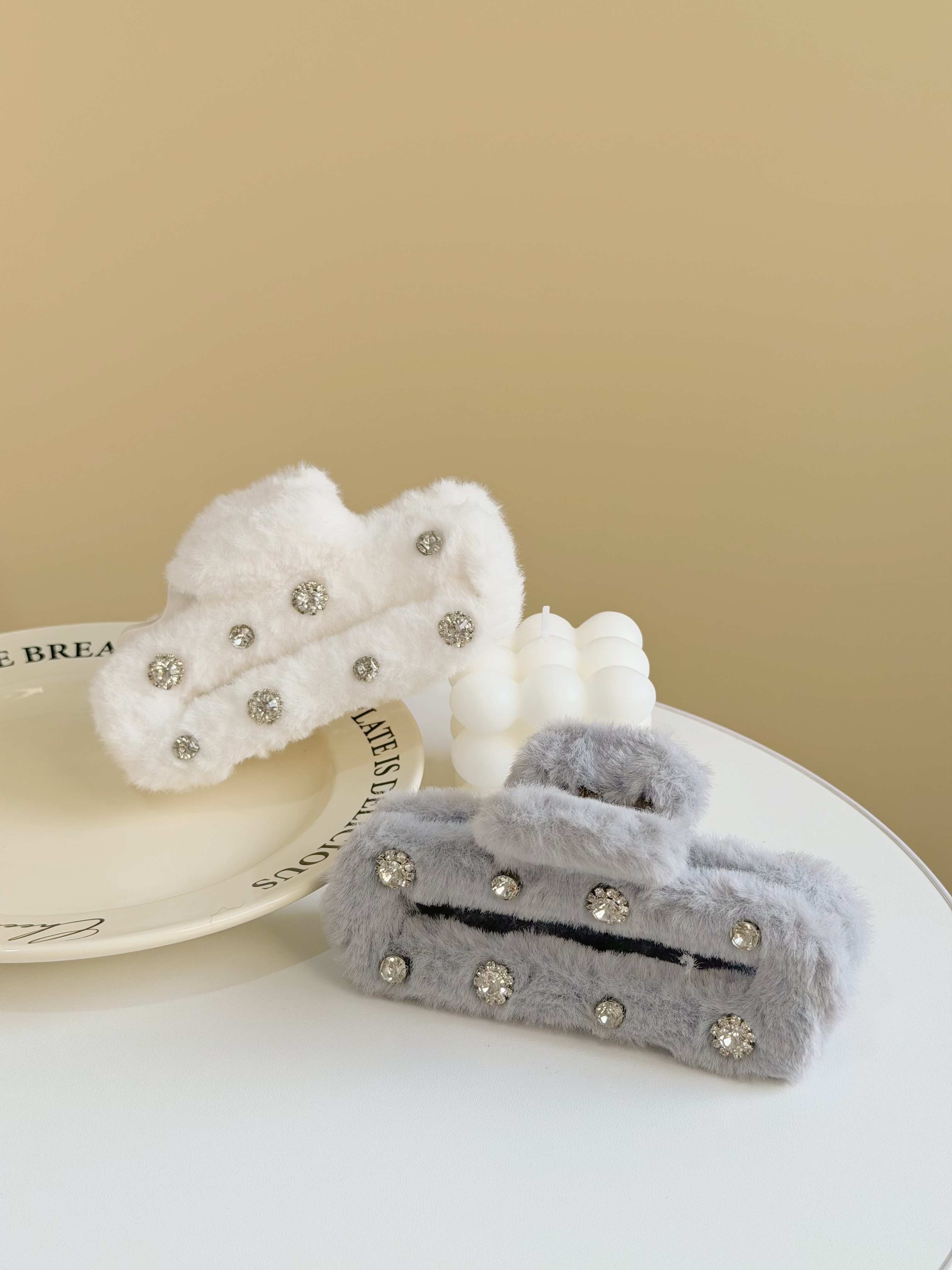 Z350水鑽絨毛長方鯊魚夾