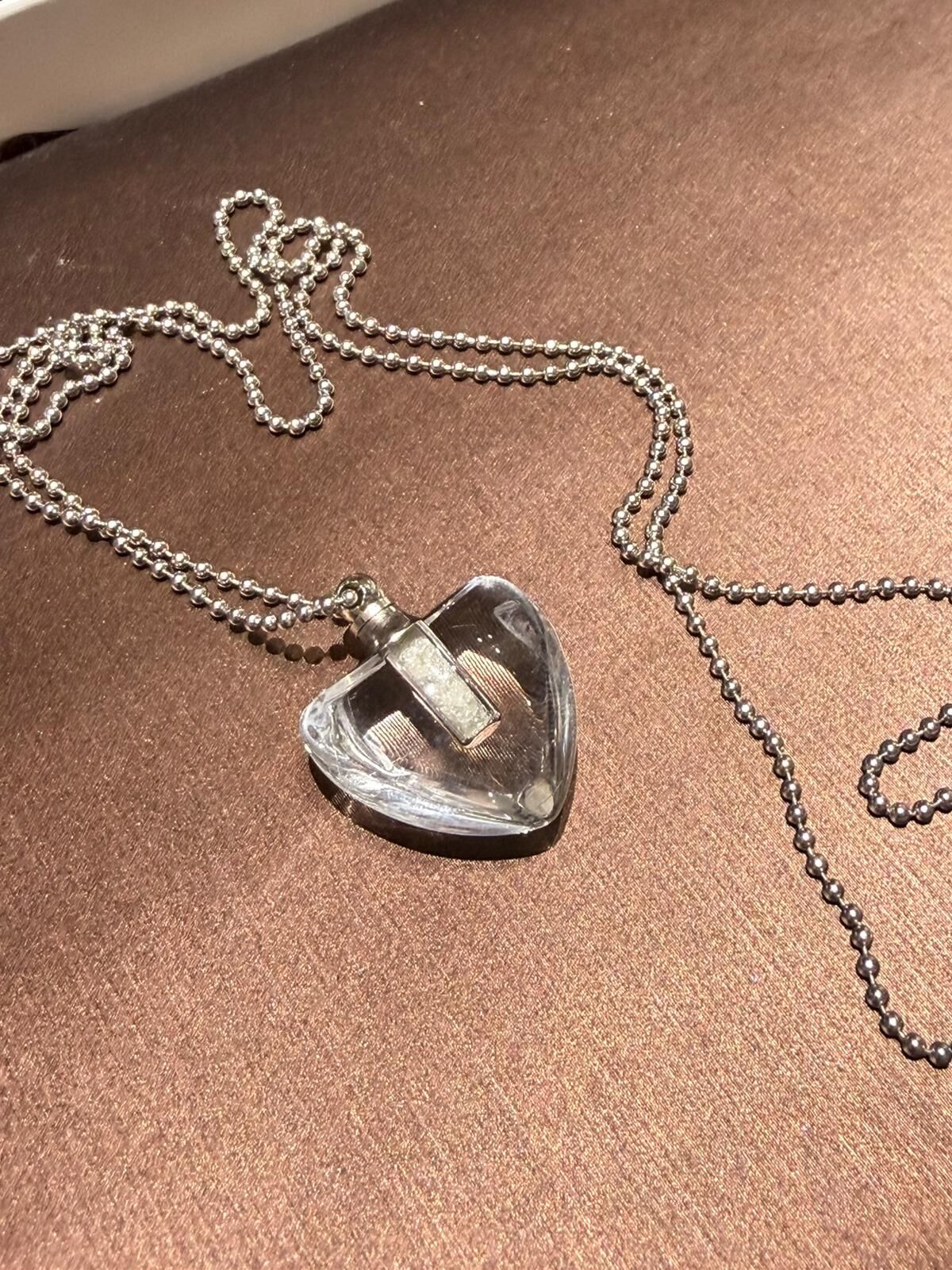 251108-C38 捷克隕石鈦鋼鏈吊咀（愛心款）