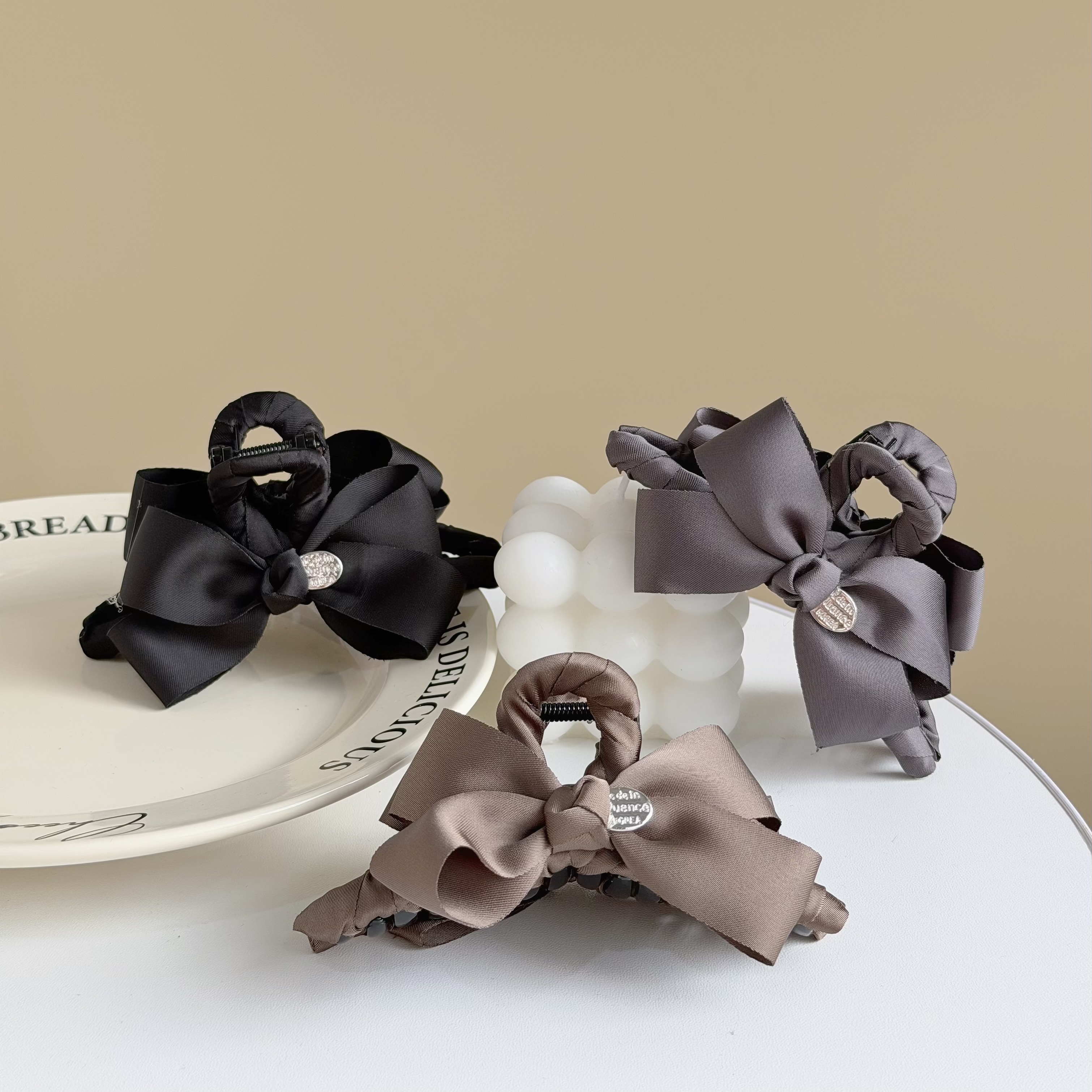 Z162緞帶蝴蝶結中款鯊魚夾