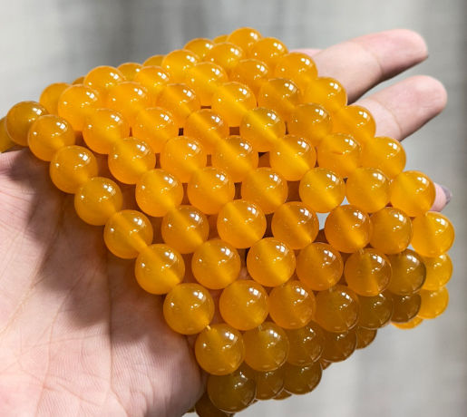 251108-C31 10mm+黃瑪瑙手串