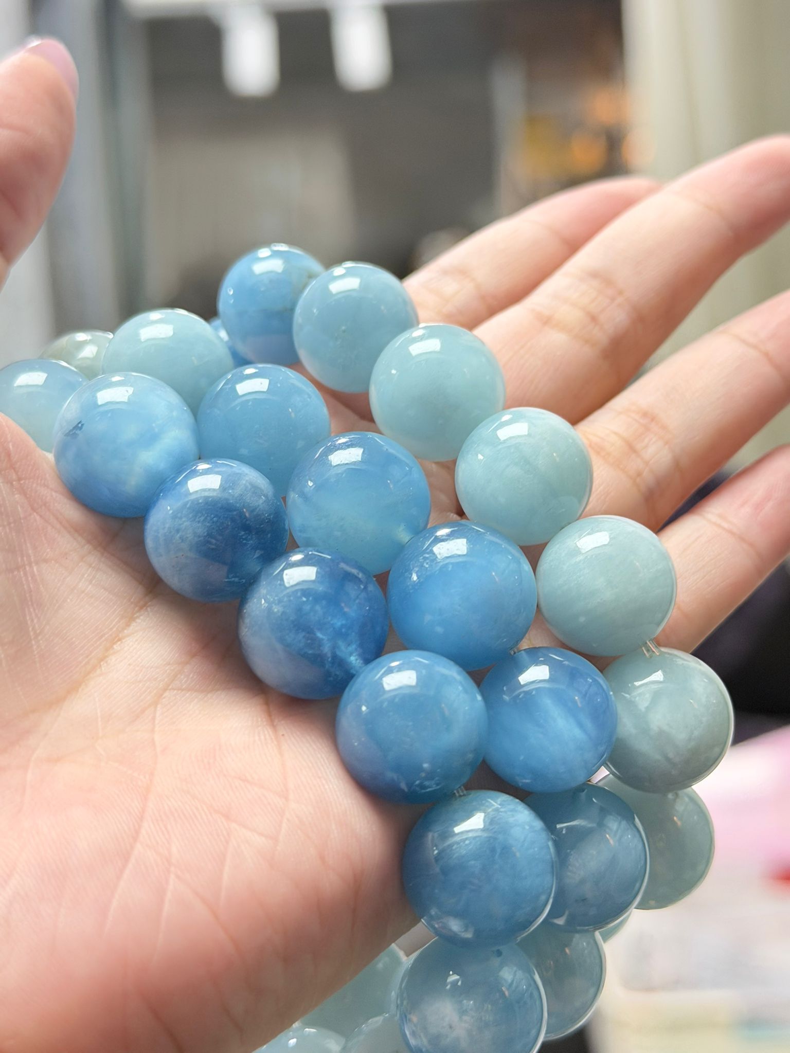 251108-C52 15mm+藍天白雲海藍寶手串