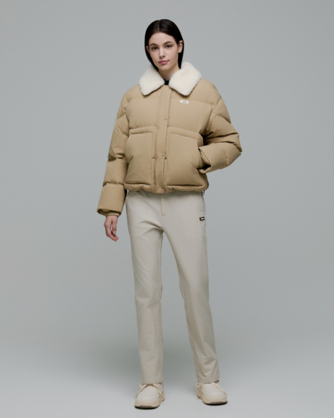 【預購+現貨】National Geographic 絨毛領可拆卸 女款短版羽絨外套 N244WDW970 N244WDW070