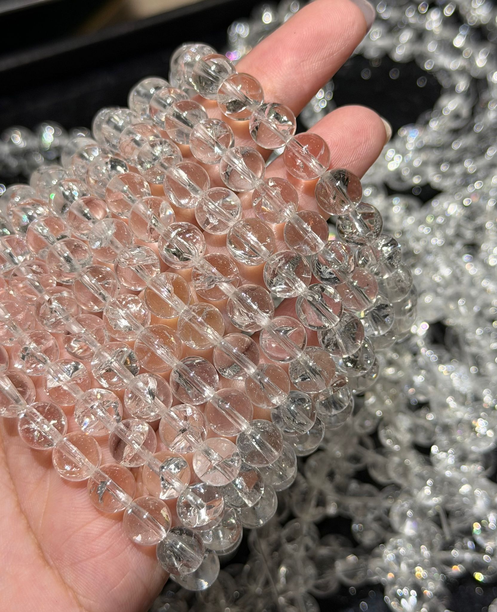 251108-C60 7mm+彩虹白阿賽手串