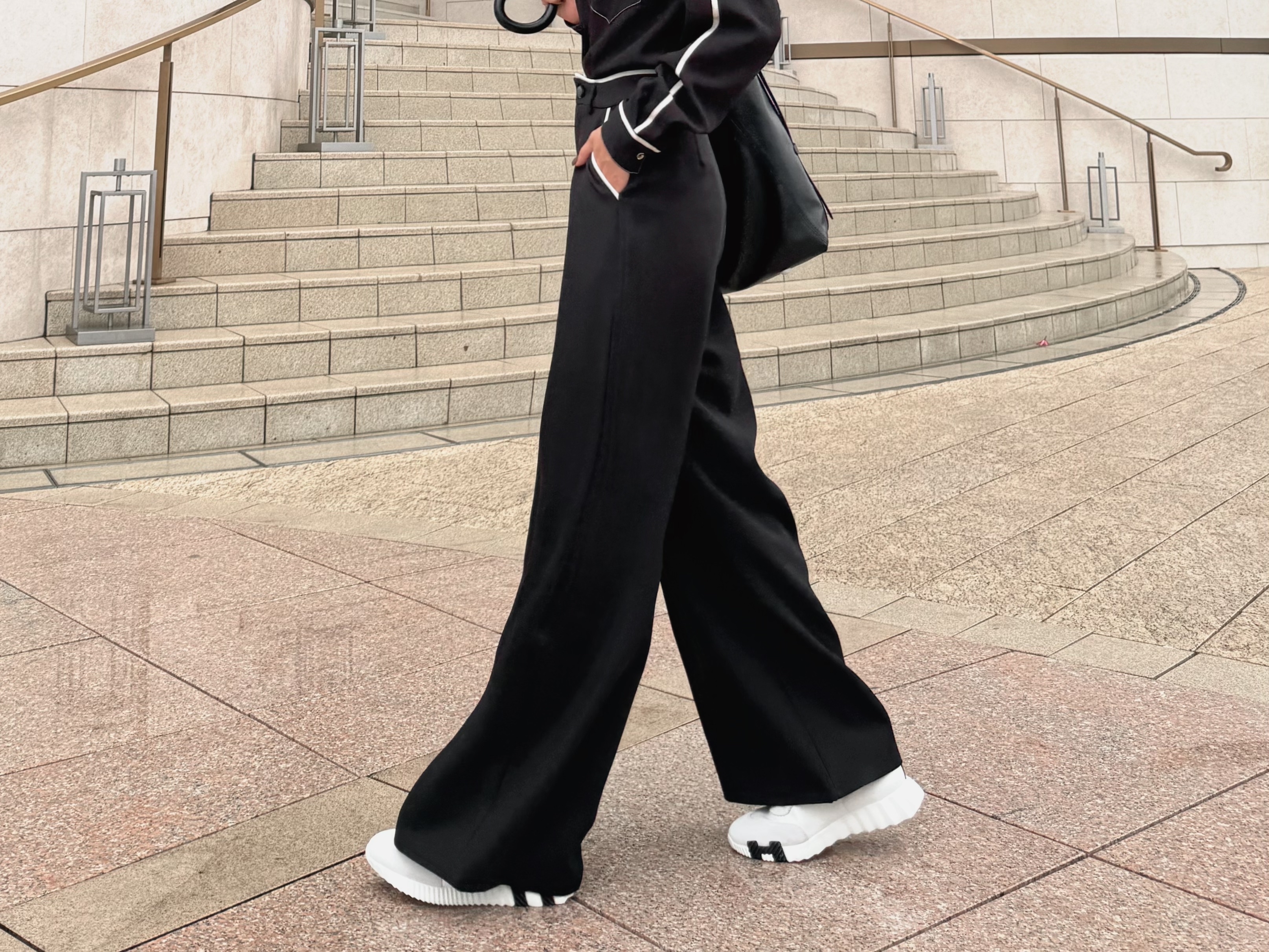 Contrasting Trim Wide Leg Pants_PT2410L18