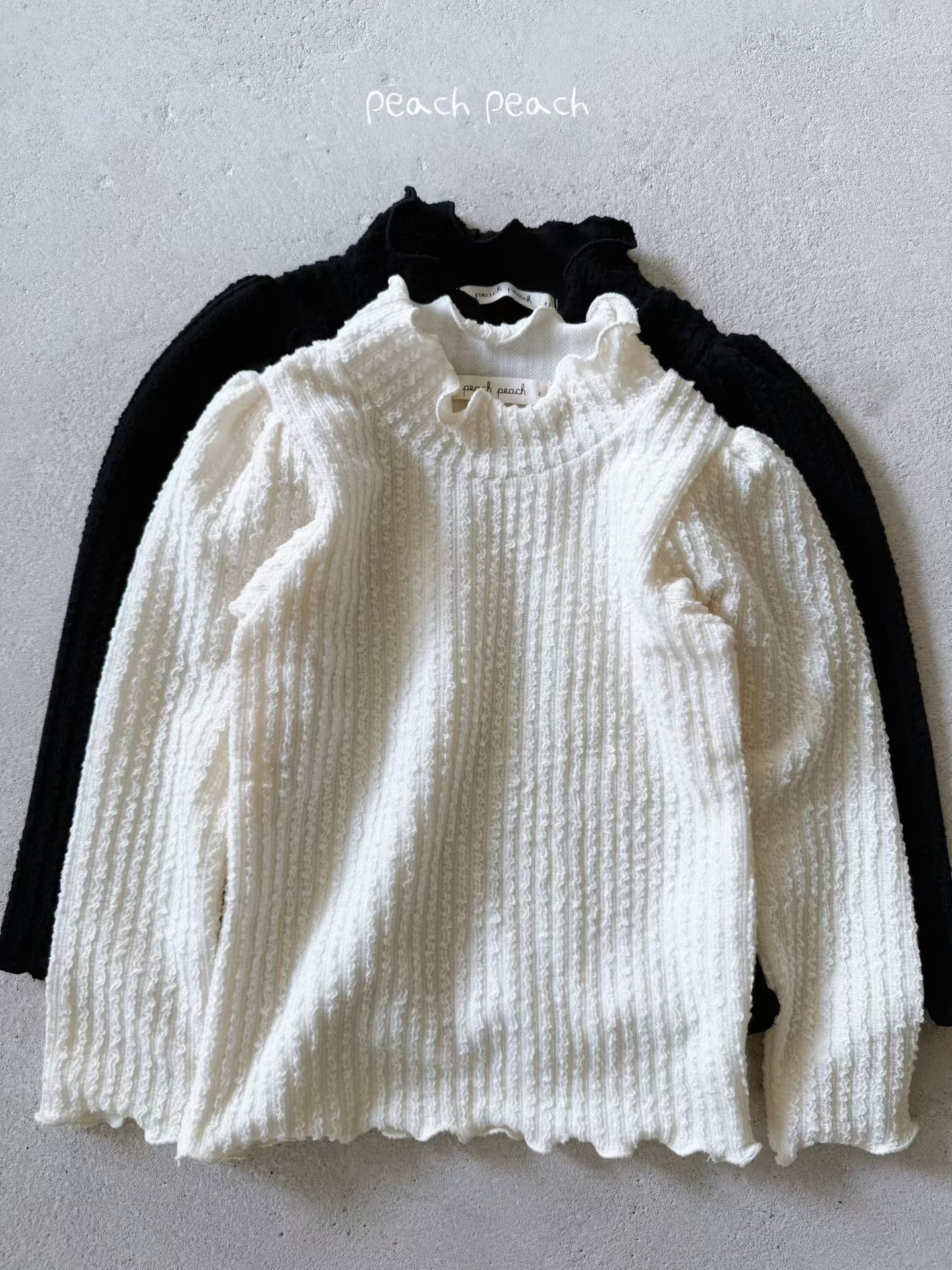 Peach Peach Miel Polar Tee