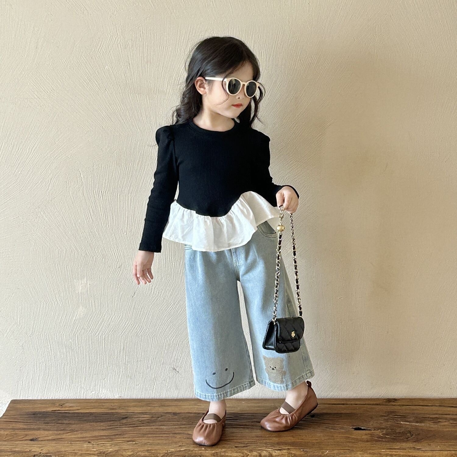 氣質荷葉邊上衣/熊熊笑臉牛仔褲