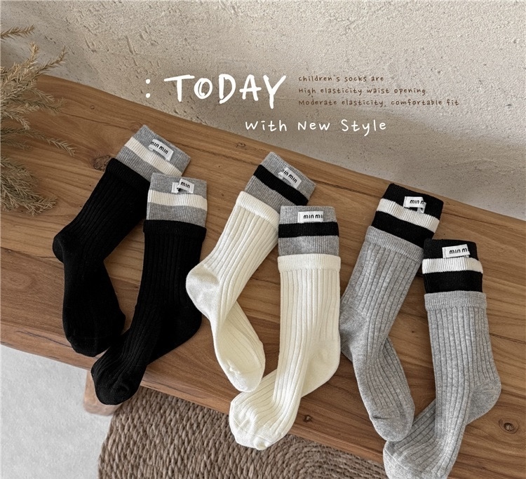 黑白色系拼接襪