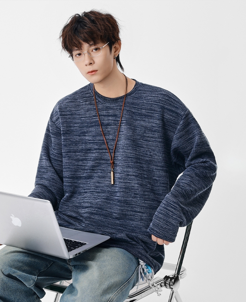 11M02 圓領編織感交錯線條上衣 三色