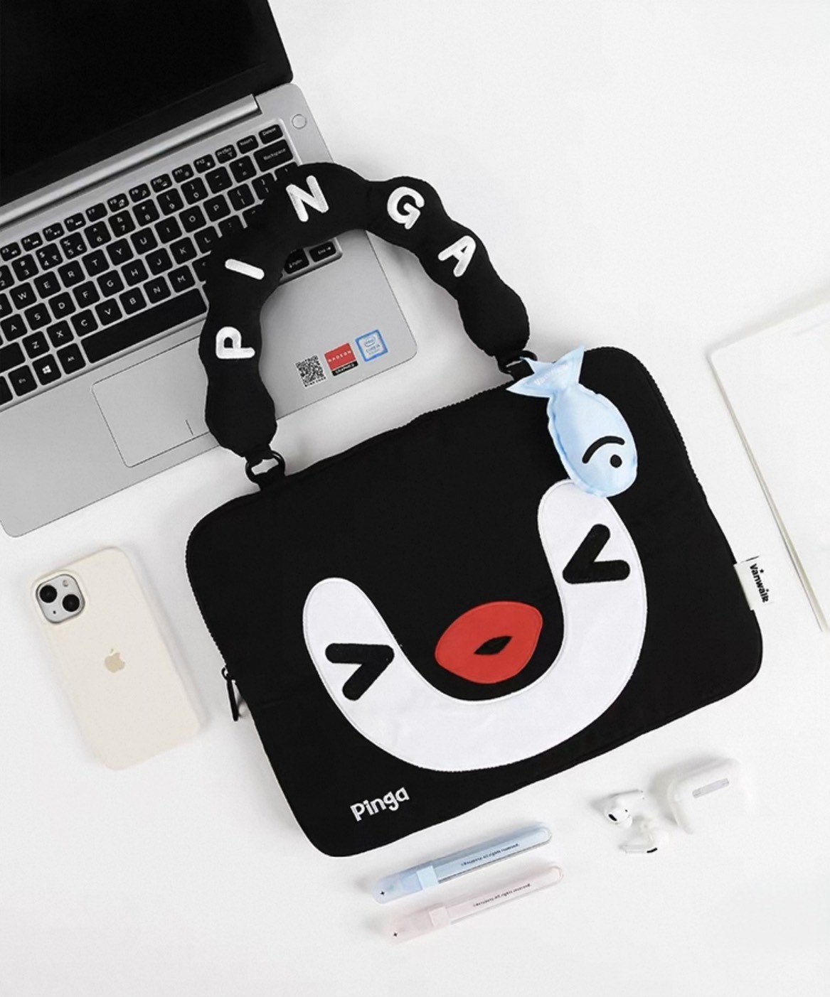 PINGU 企鵝家族 手提電腦包