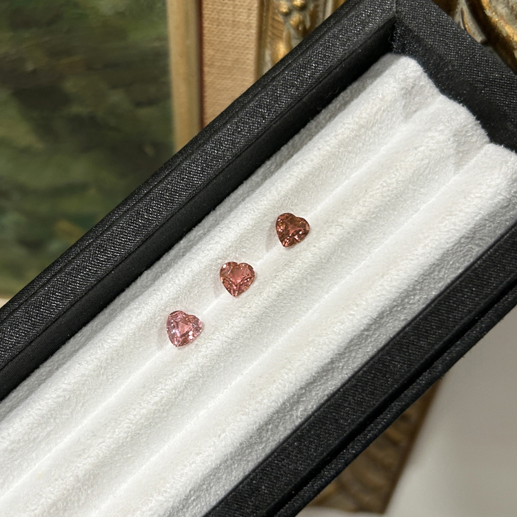 碧璽 Tourmaline/0.76-1.03克拉