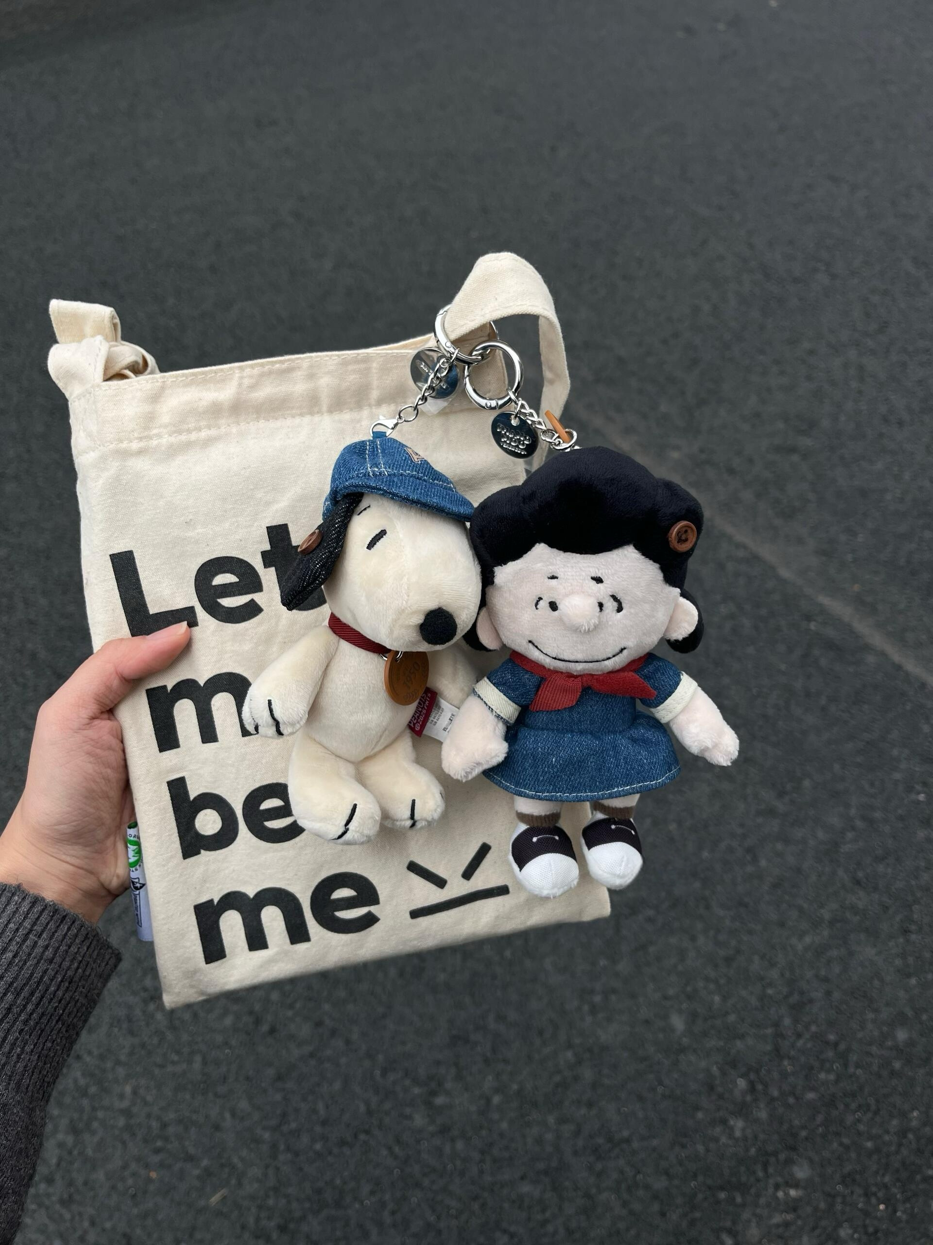 Peanuts 正版授權 史努比 自在丹寧系列 毛絨鑰匙圈 吊飾 4款(任買兩件711免運)/預購