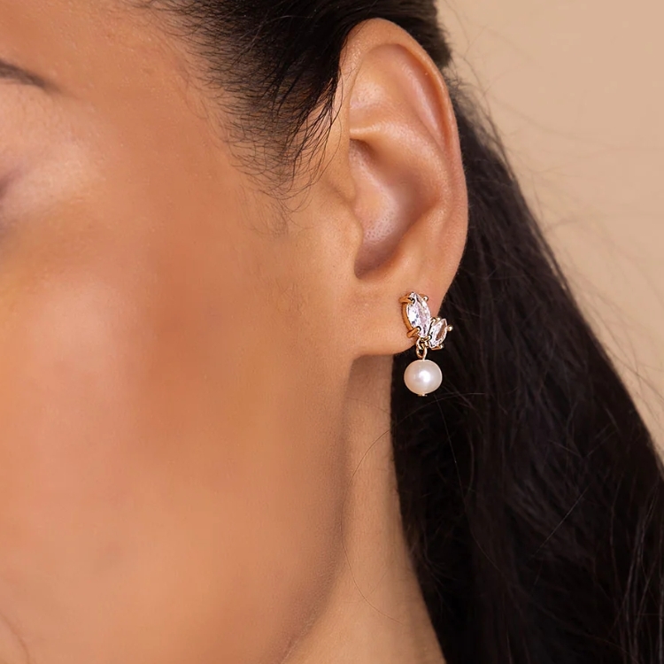 Bryn氣質珍珠垂墜耳環