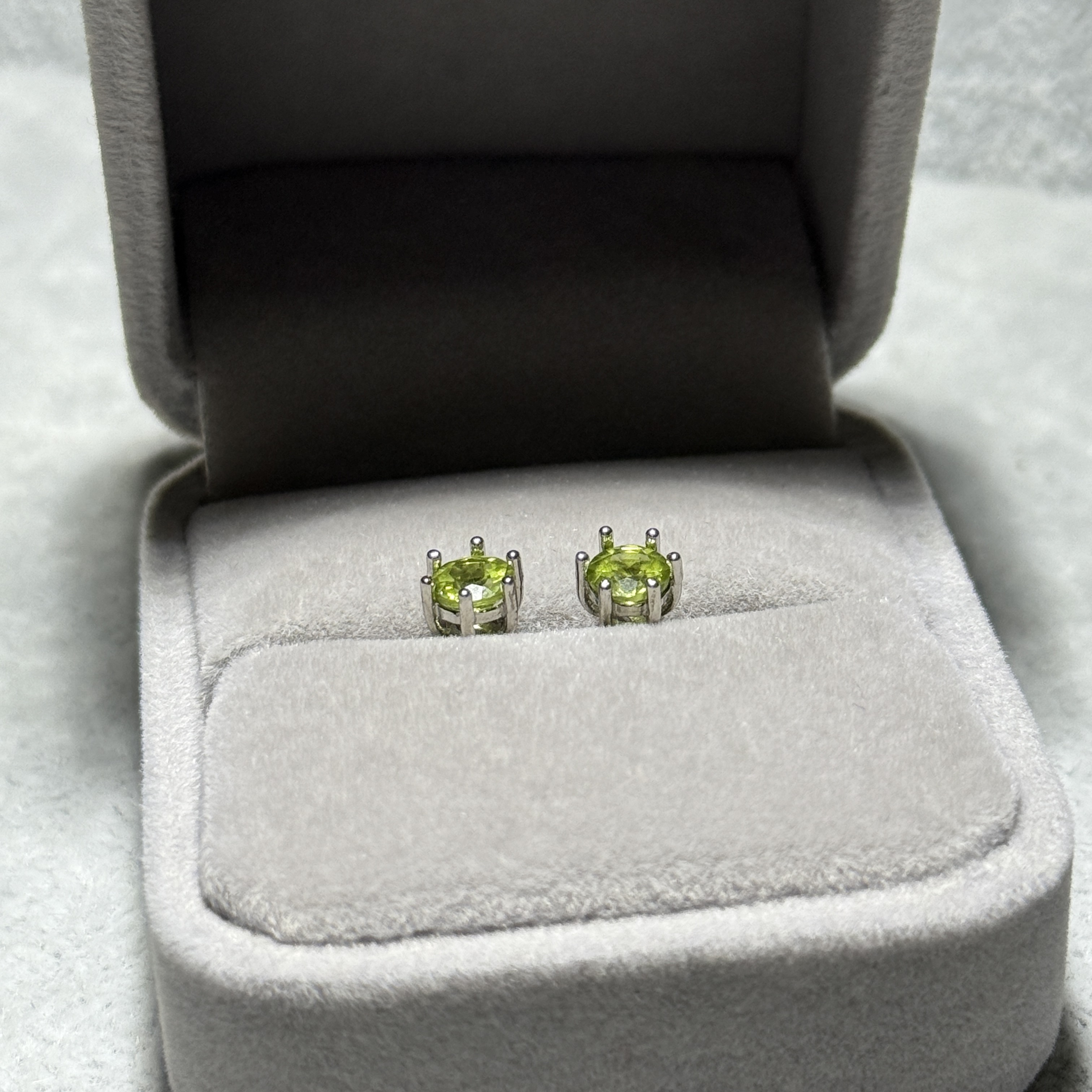 橄欖石耳環 RE1525