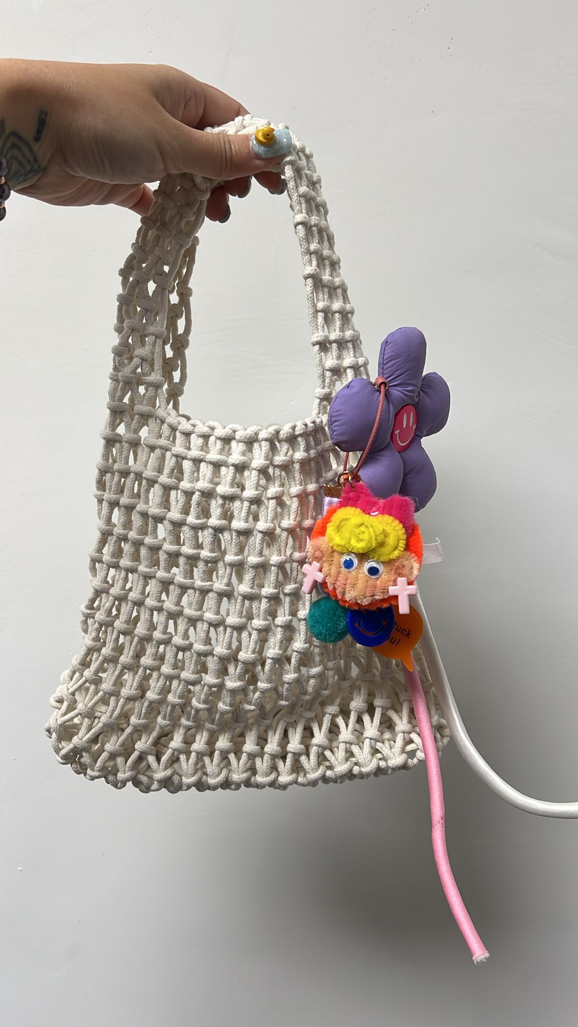 現貨清貨 織網小手提包連吊飾（AT 546）【清貨貨品不設退換】