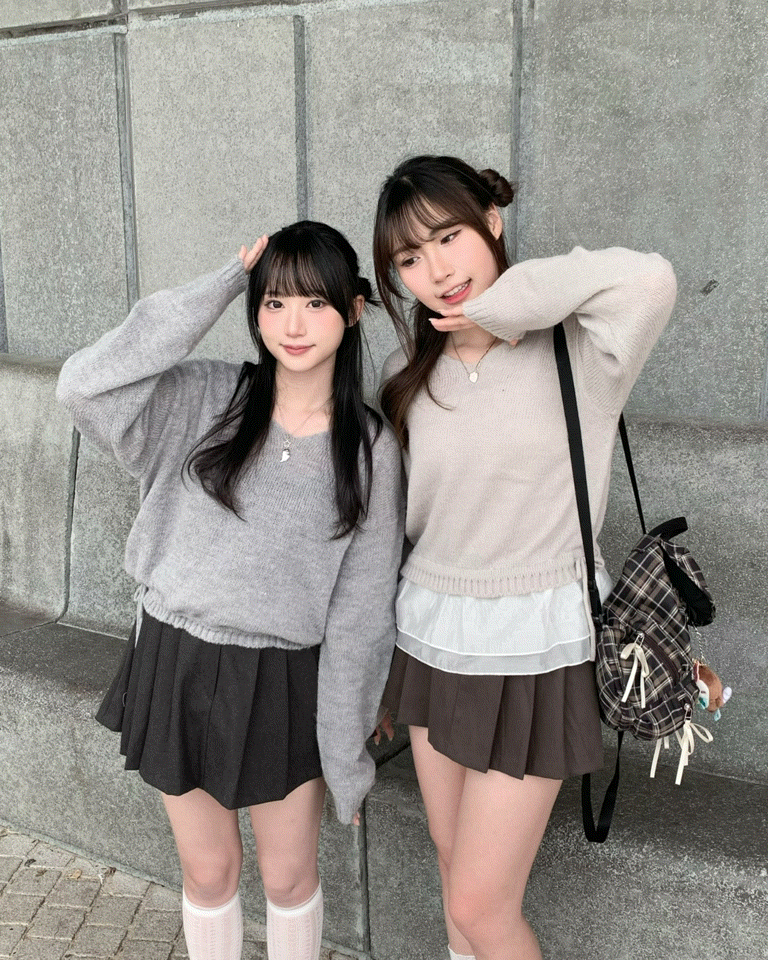 two ways!! darling layered sweater ₊˚⊹♡