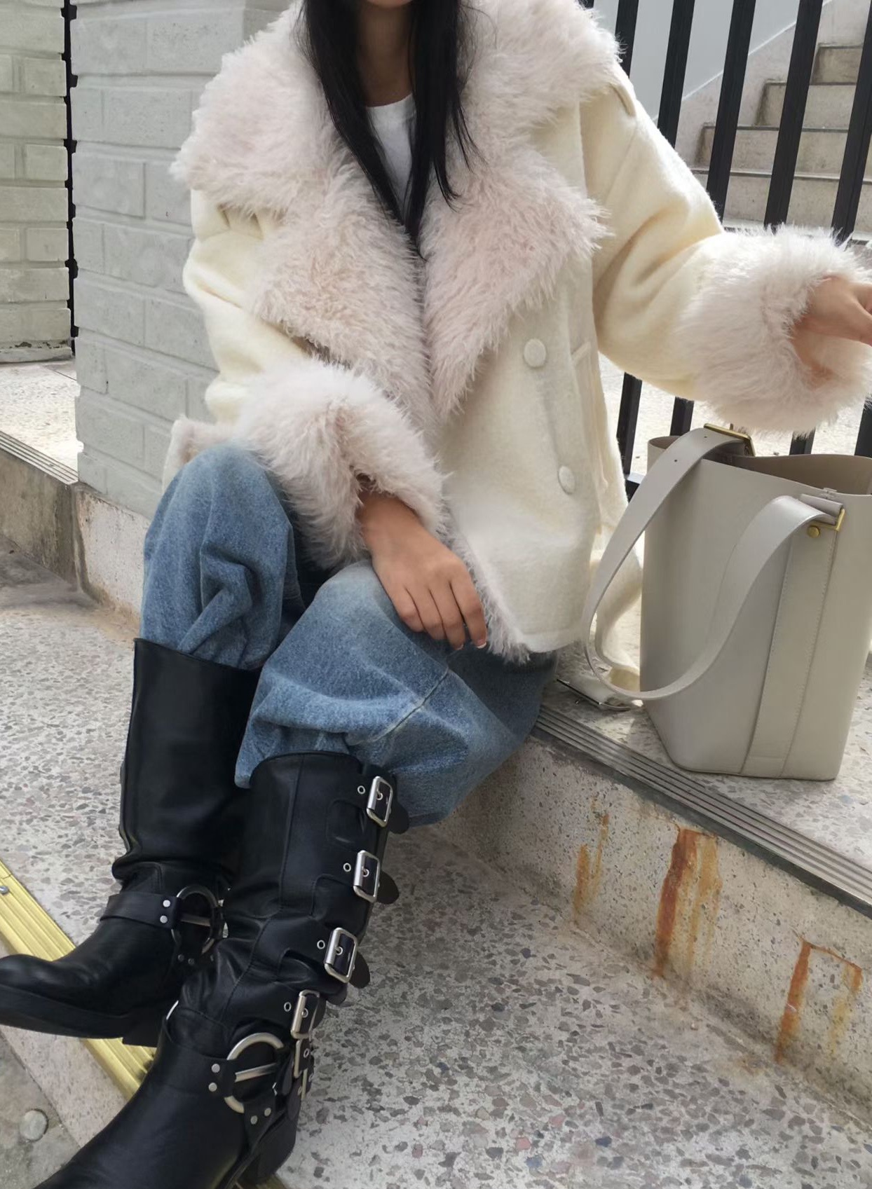 （現貨）🇰🇷#AE106 大愛的翻領羊毛外套(深灰/白/淺灰)