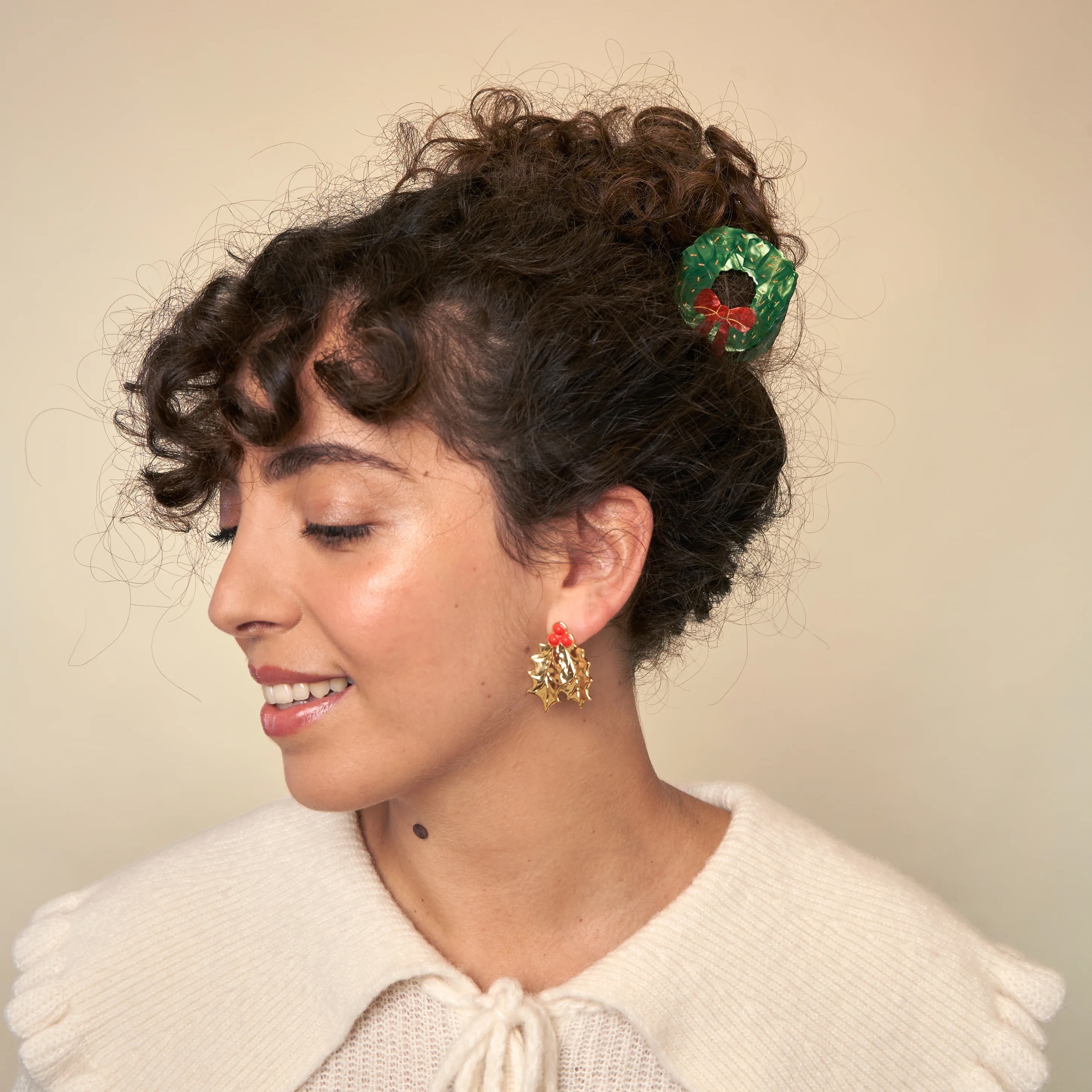 CHRISTMAS WREATH HAIR CLAW｜Coucou Suzette