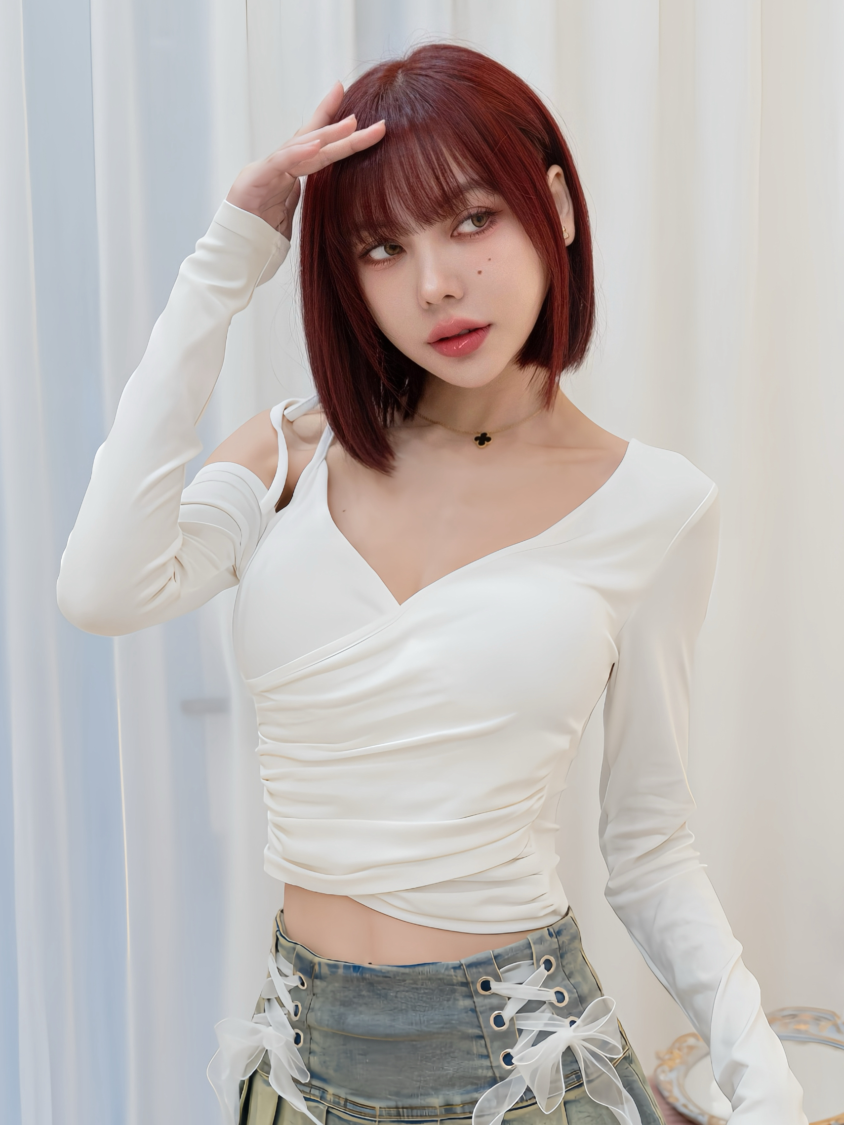 🤍綁帶交叉抓皺長袖上衣（白色均碼）