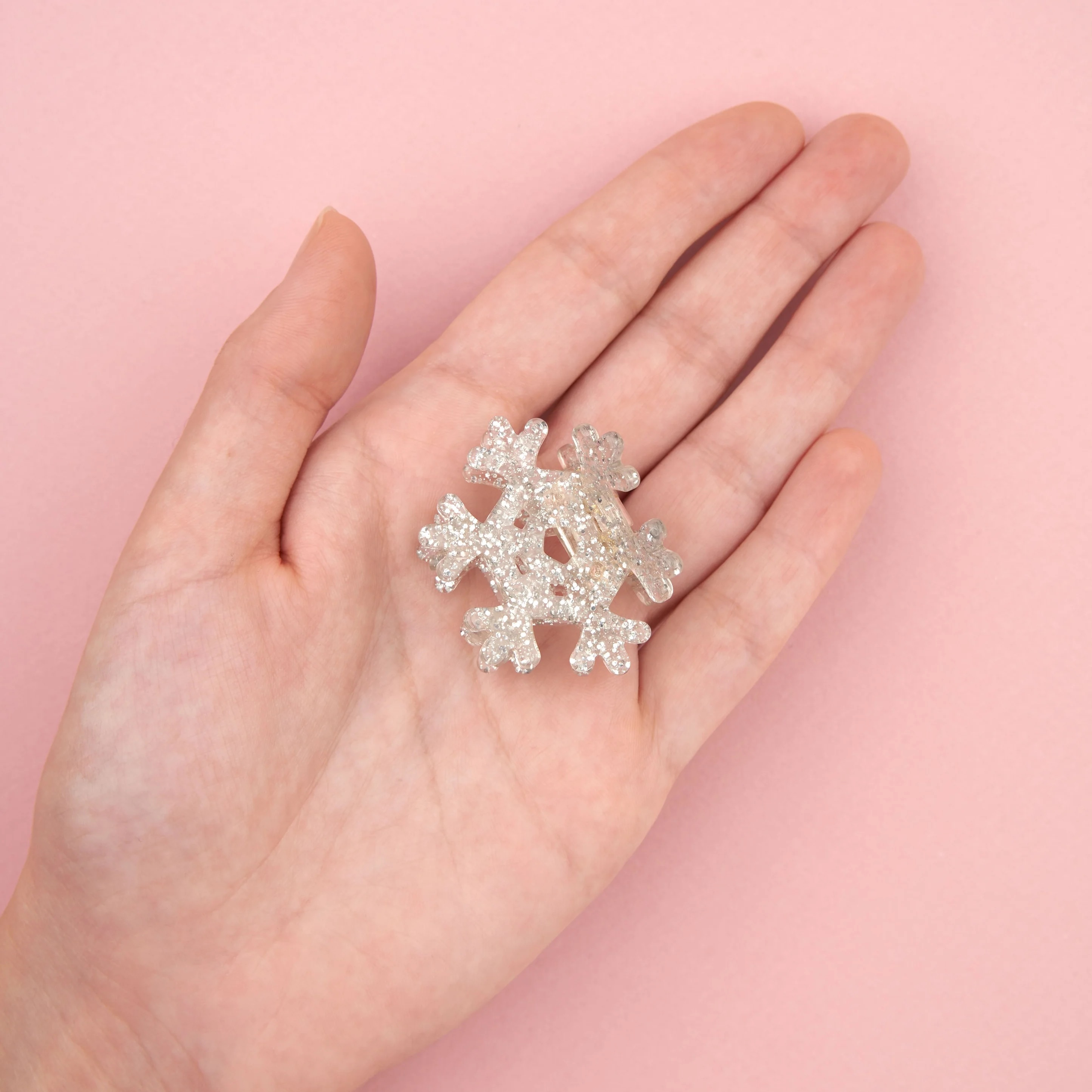 SNOWFLAKE MINI HAIR CLAW｜Coucou Suzette