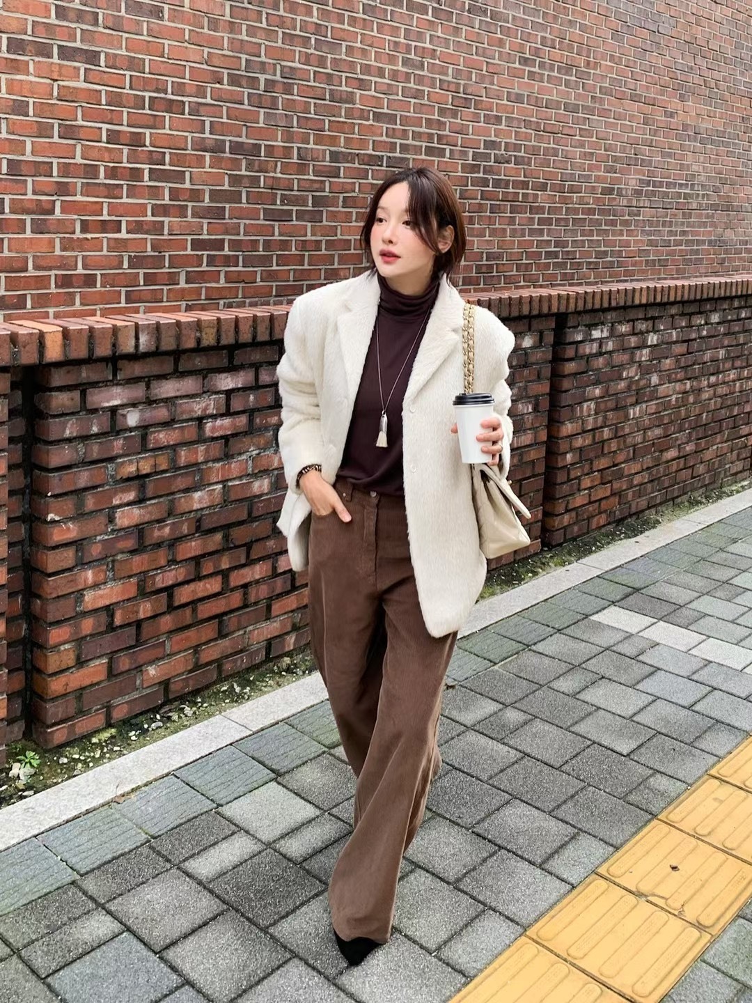 燈心絨直筒內加絨長褲