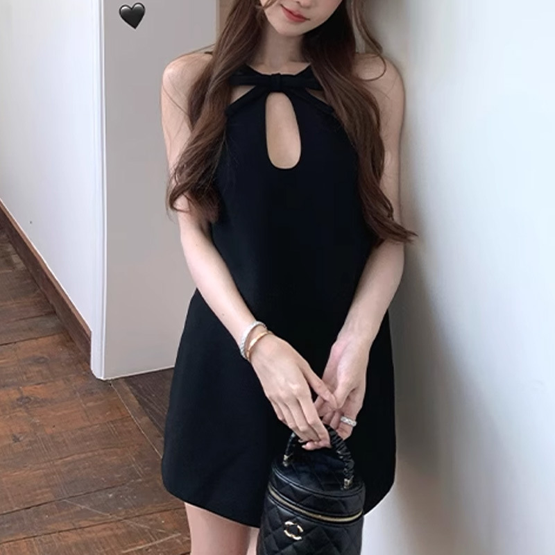 ROSE在逃小公主 蝴蝶結簍空洋裝