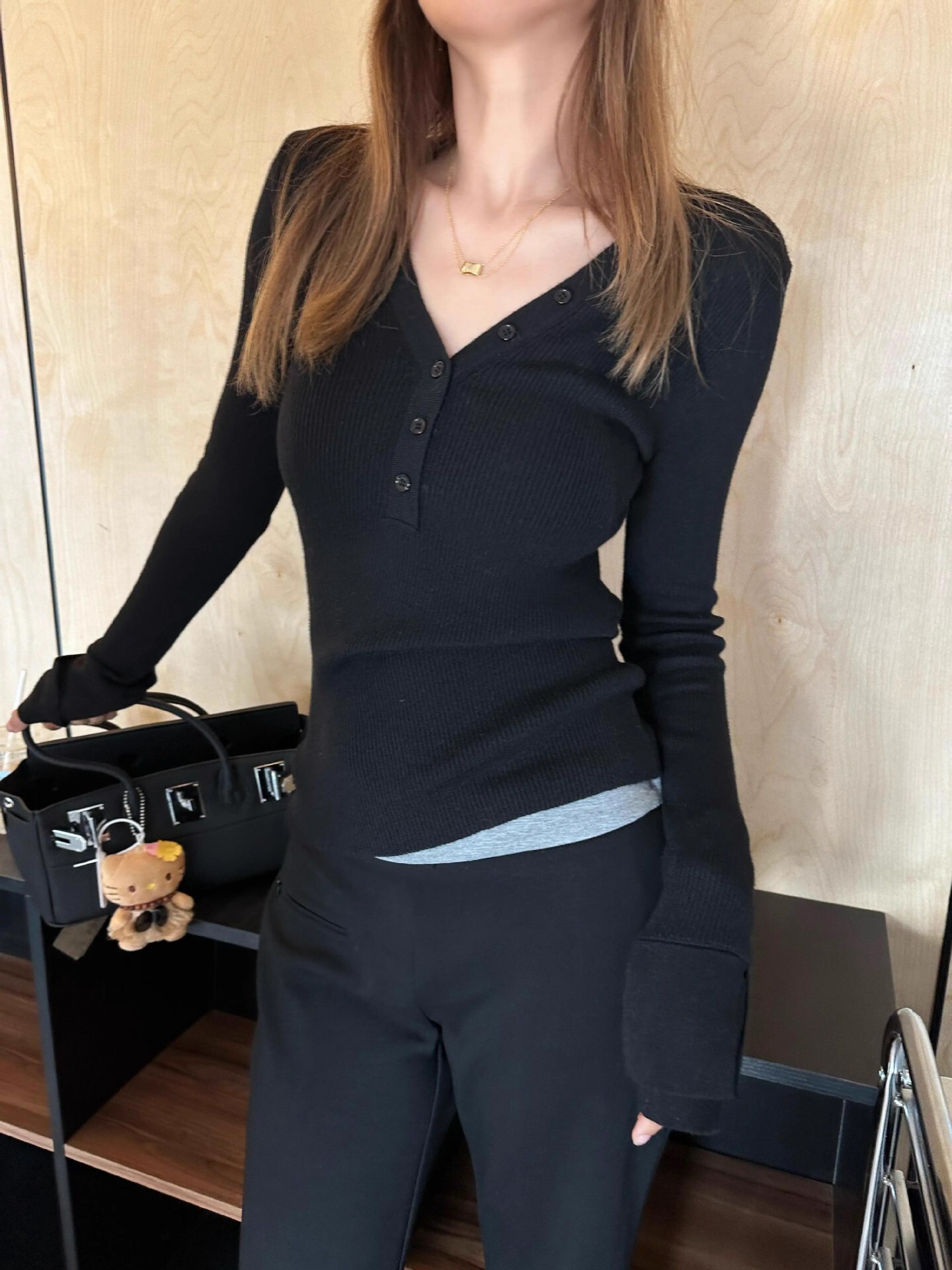 造型袖 排釦V領辣妹上衣(多色)