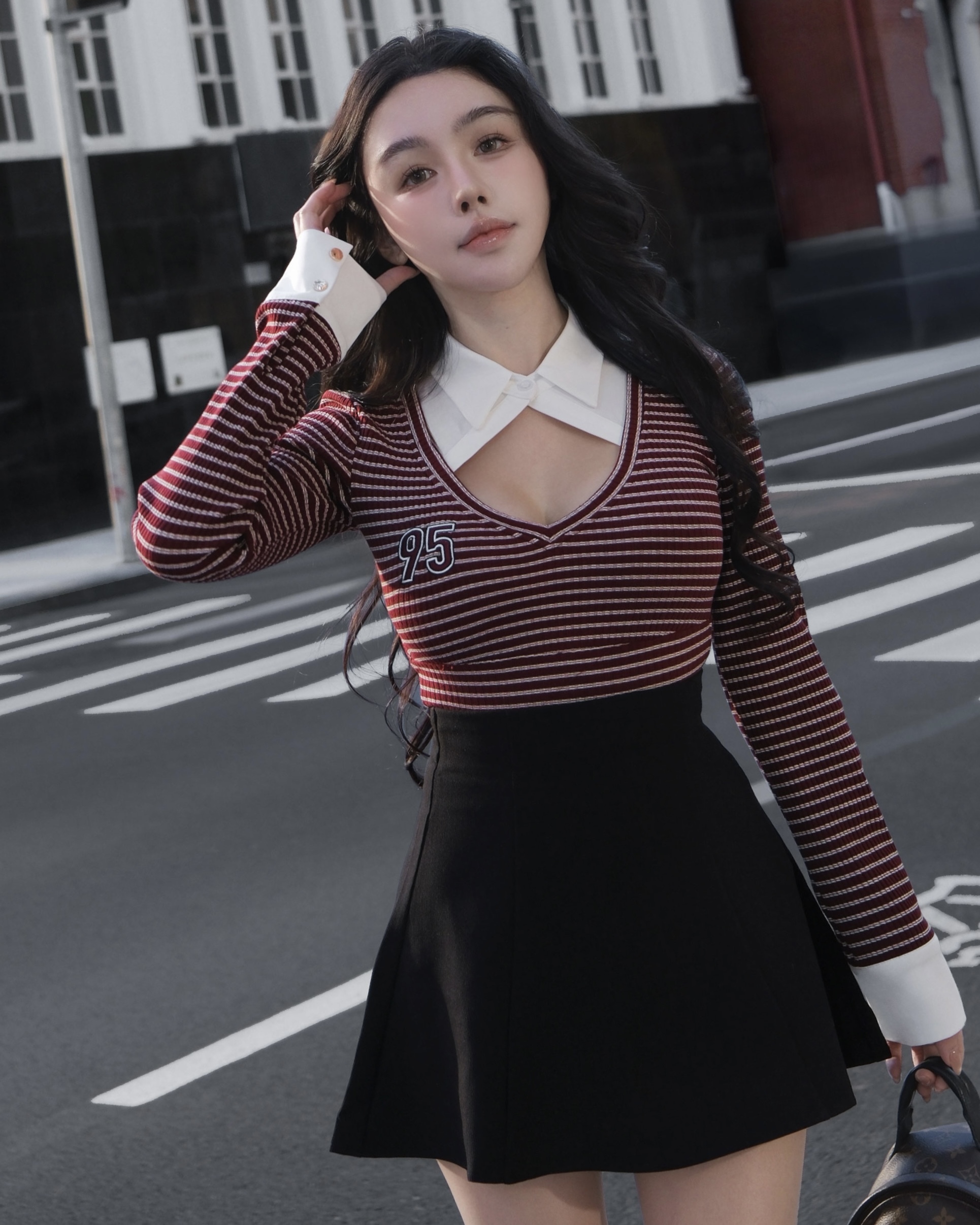 訂製-學院風字母假兩件條紋上衣