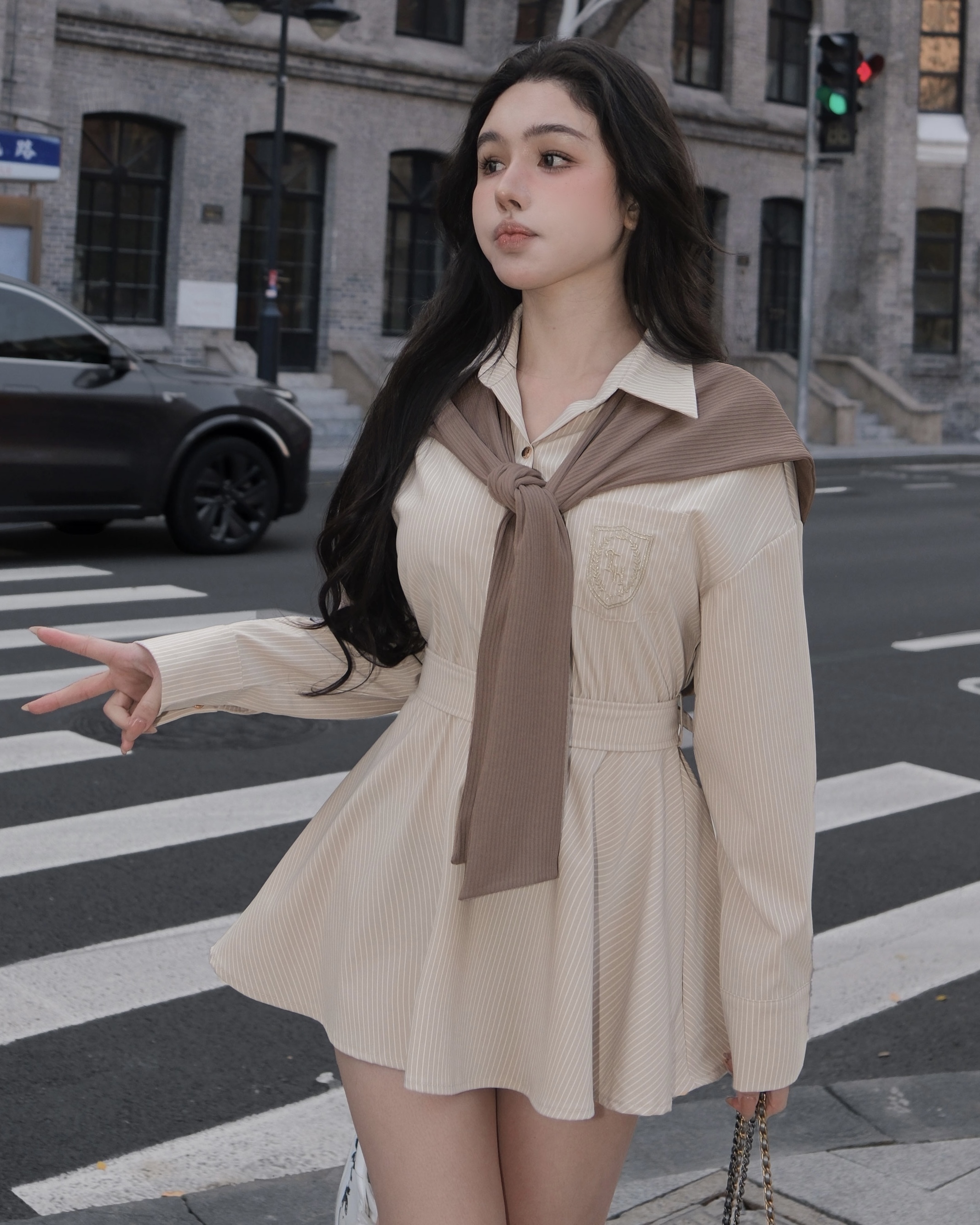 訂製-休閒學院風條紋披肩襯衫套裝