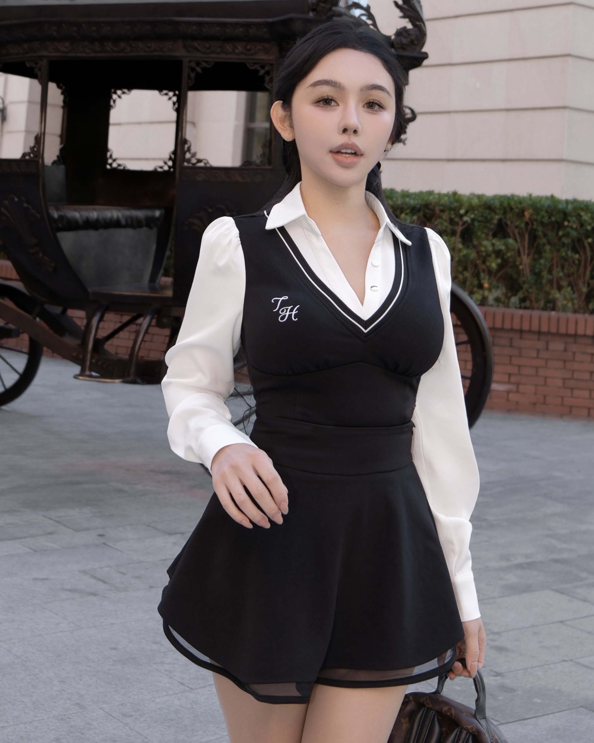 訂製-學院風假兩件V領短上衣