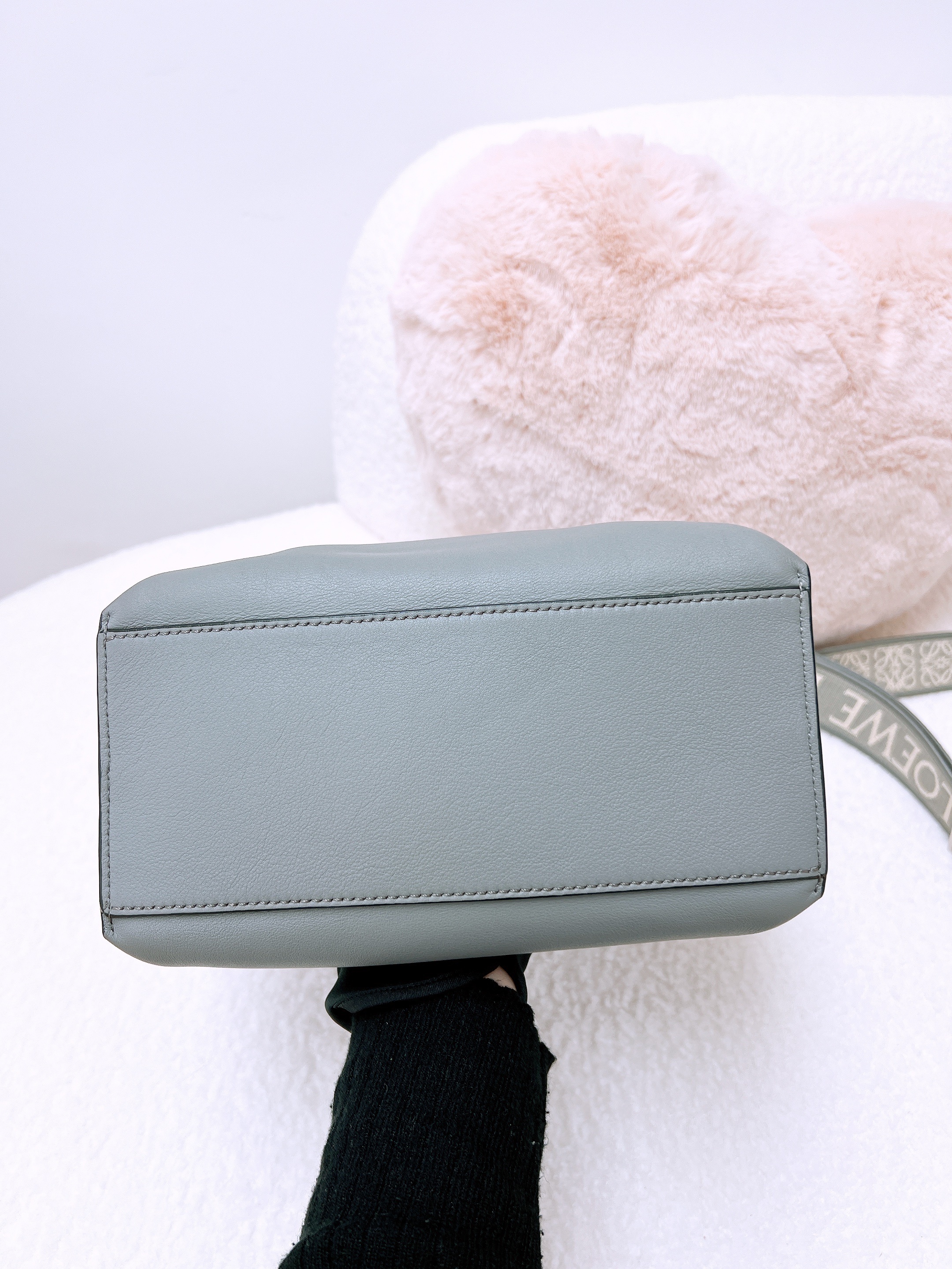 Loewe cubi small grey