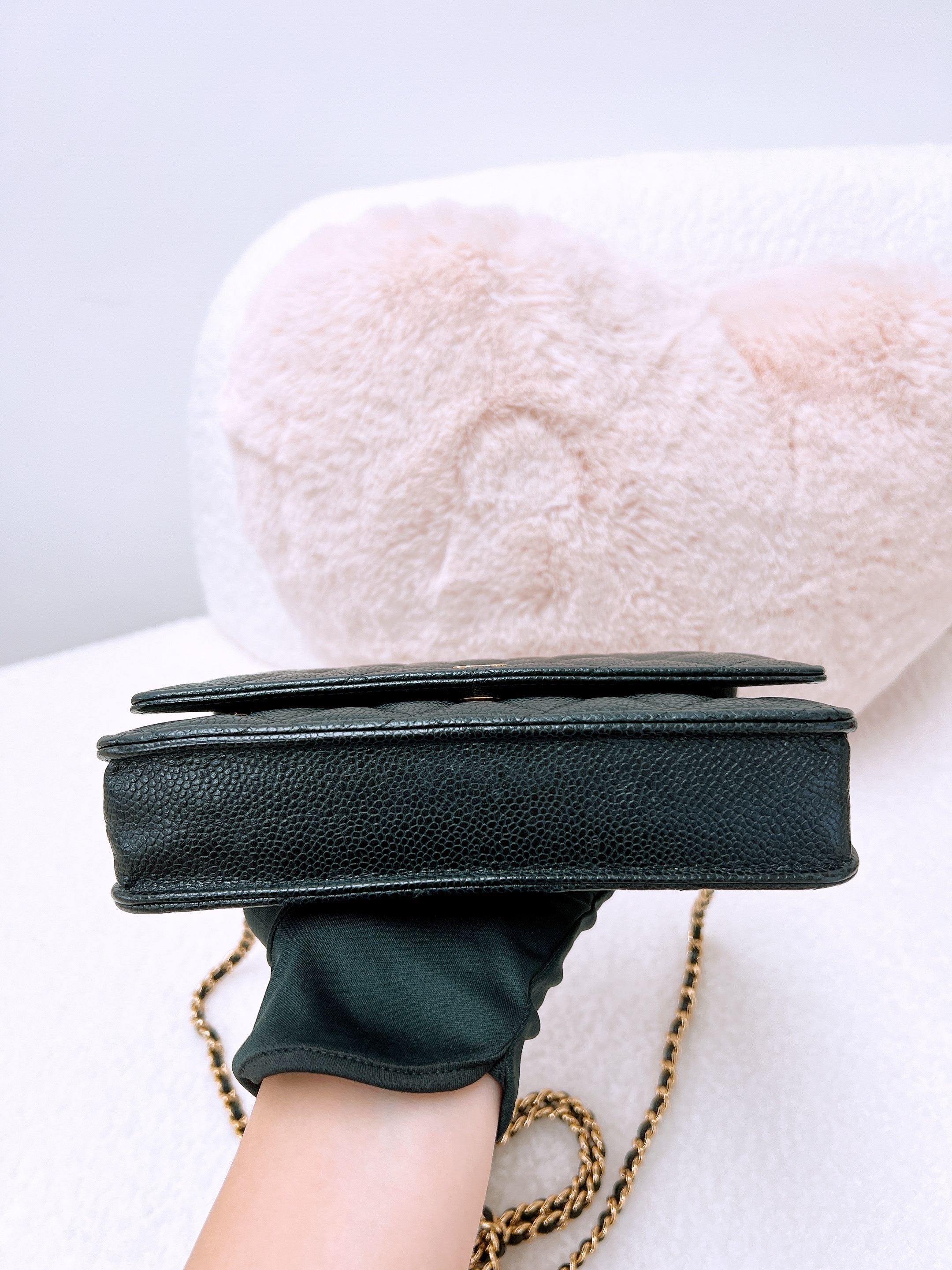 Chanel woc wallet on chain (black caviar/ GHW)