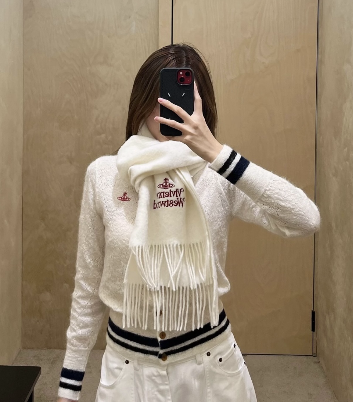 Vivienne Westwood頸巾（男女生可用！）