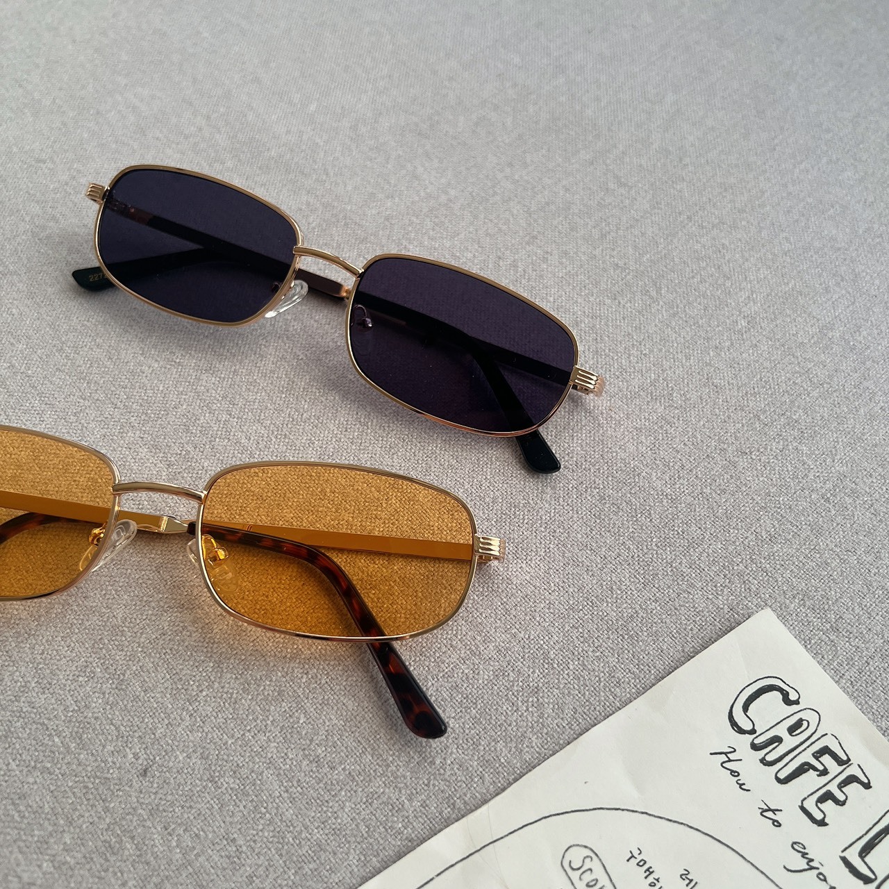 02272金屬方框老錢風墨鏡/二色