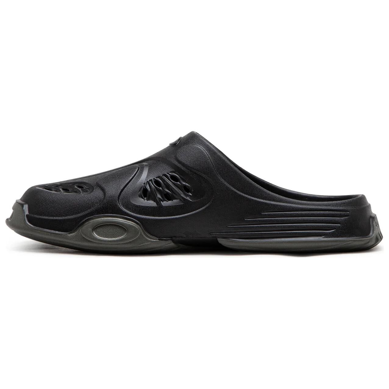 【代購】Oakley Factory Team Slip Resistant Closed Toe Slippers Men's Black BDF23S07003573BK01